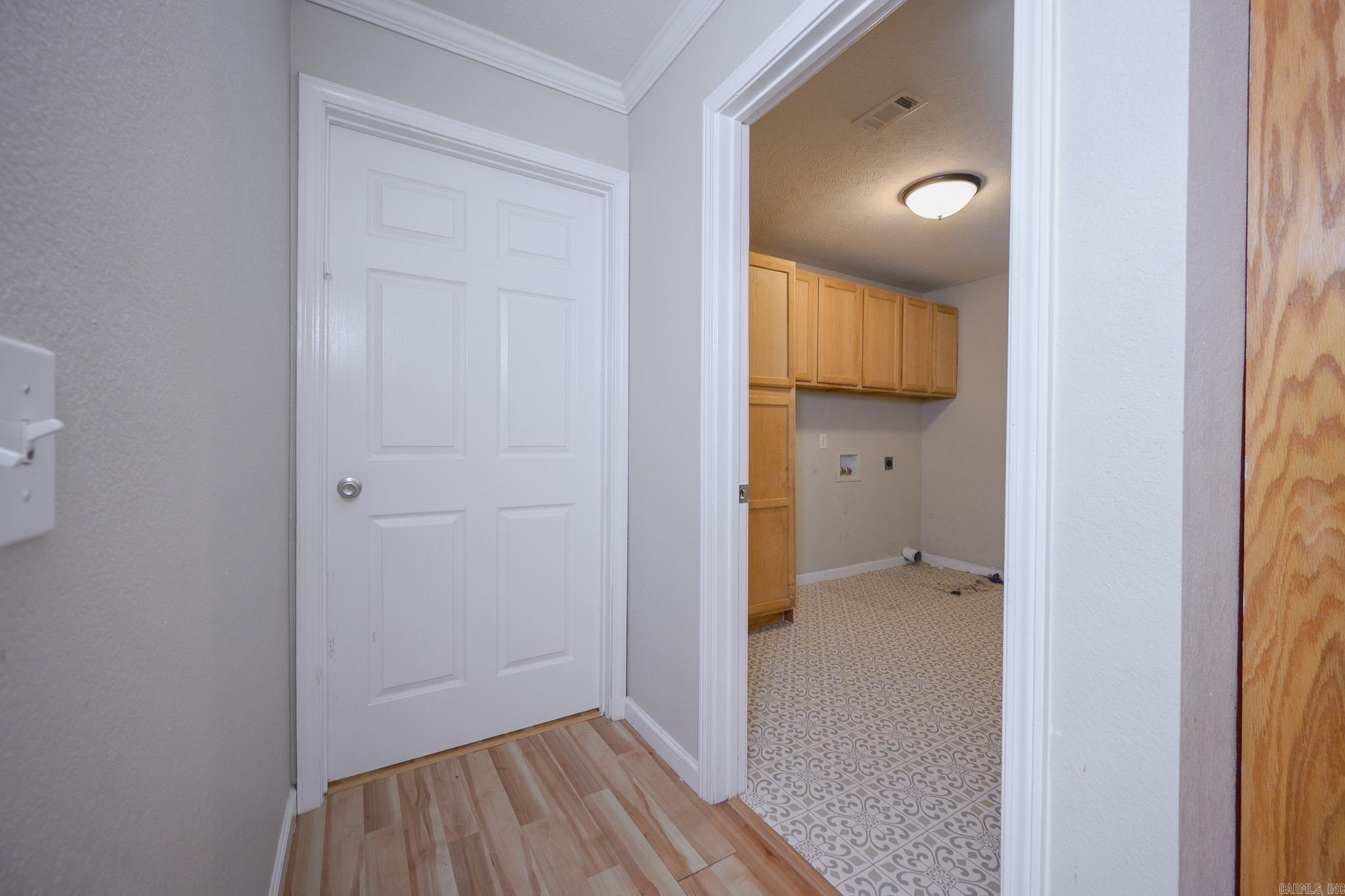 1103 Magnolia Ave  Mena, AR