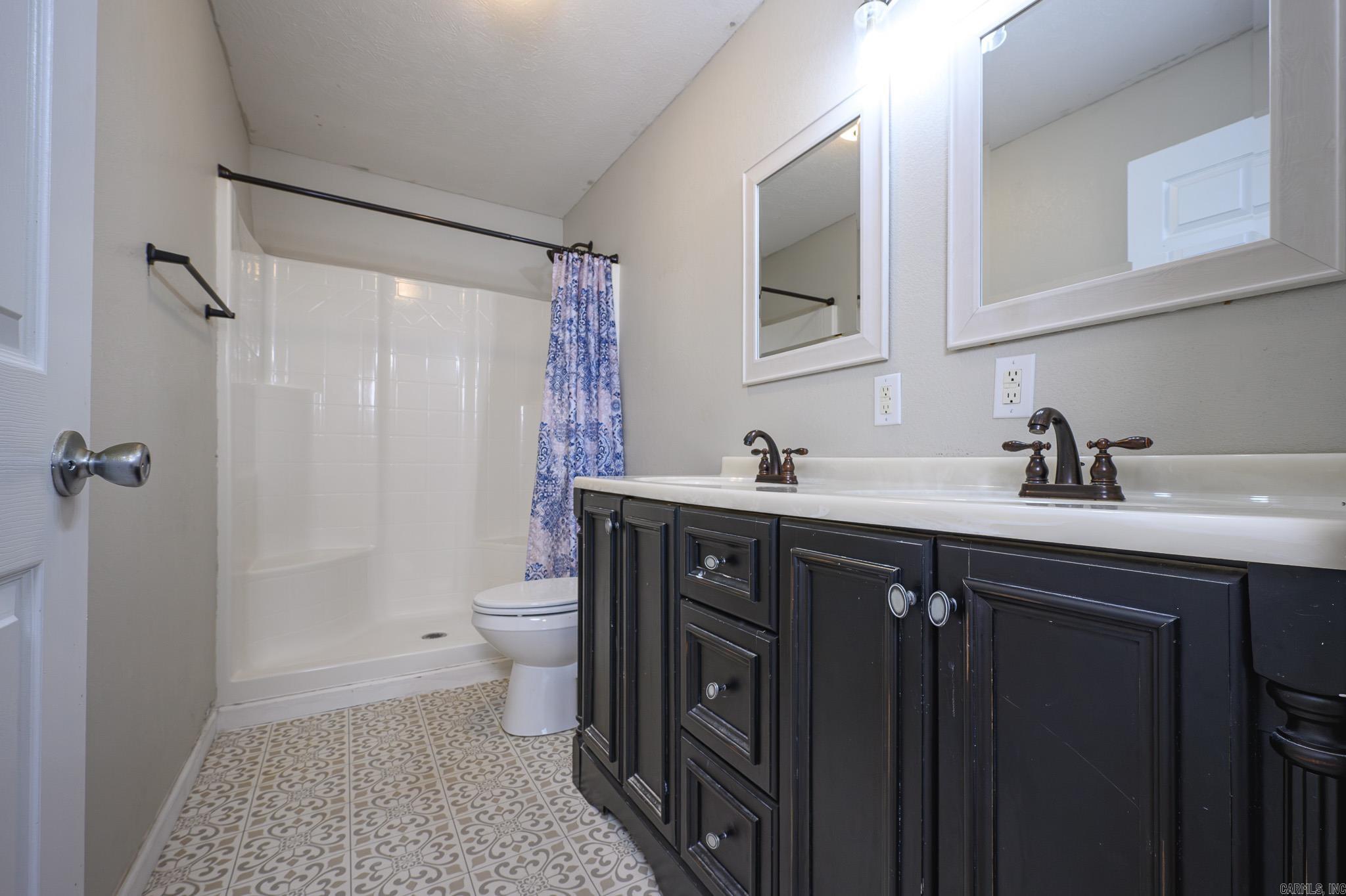 1103 Magnolia Ave  Mena, AR