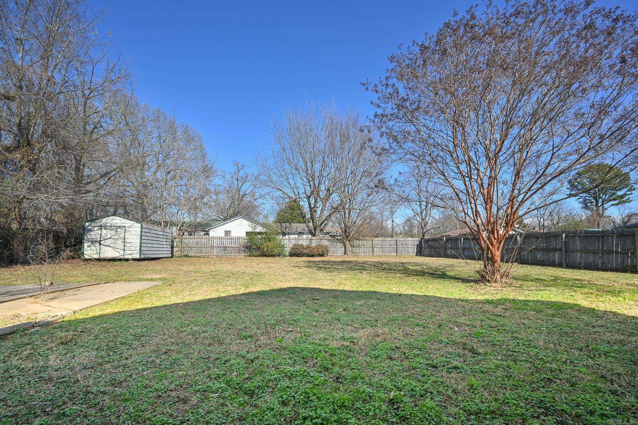 1103 Magnolia Ave  Mena, AR