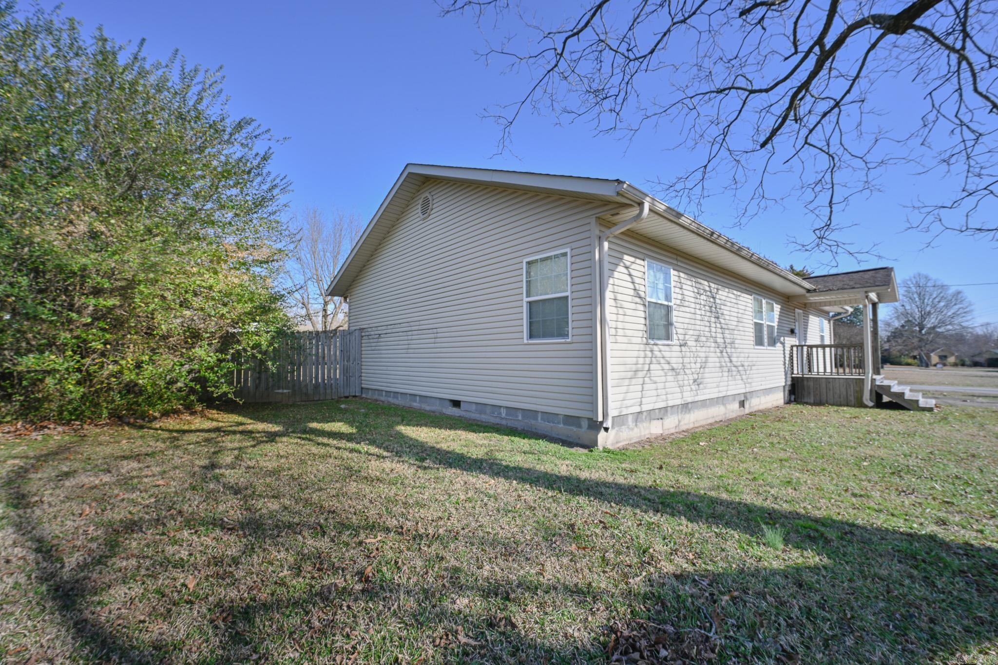 1103 Magnolia Ave  Mena, AR