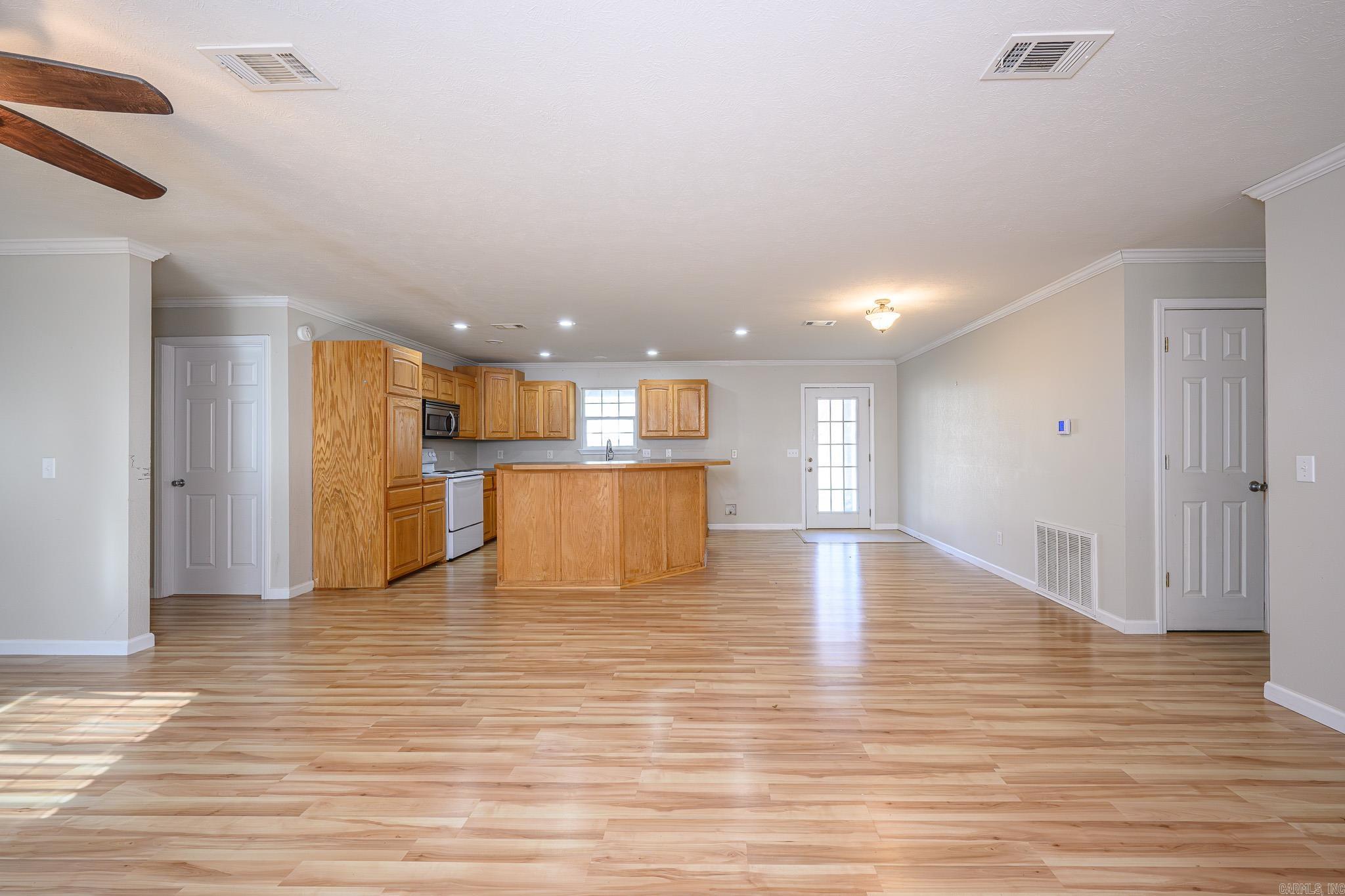 1103 Magnolia Ave  Mena, AR