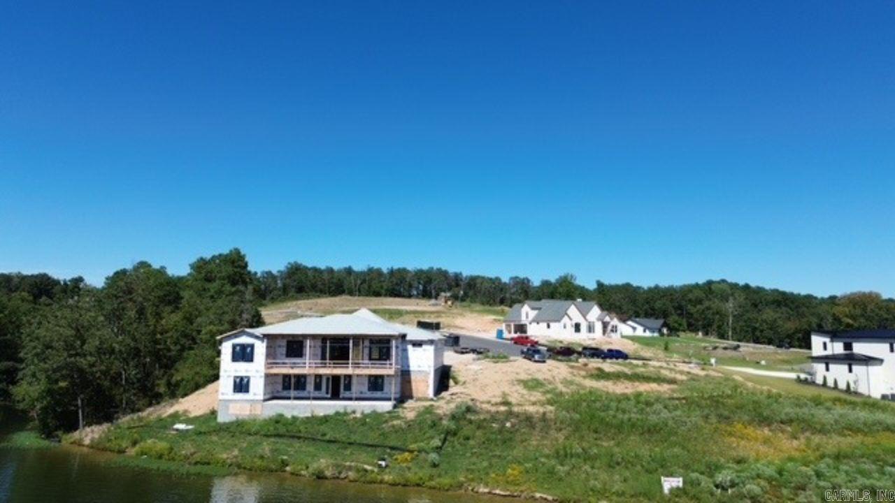 232 Post Point Hot Springs, AR 71913