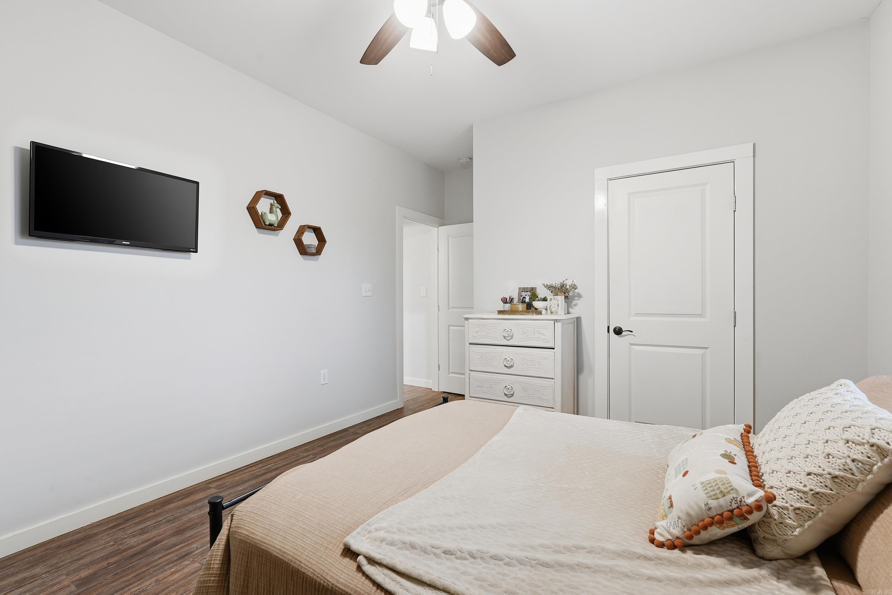 31 Griffin Ln  Houston, AR