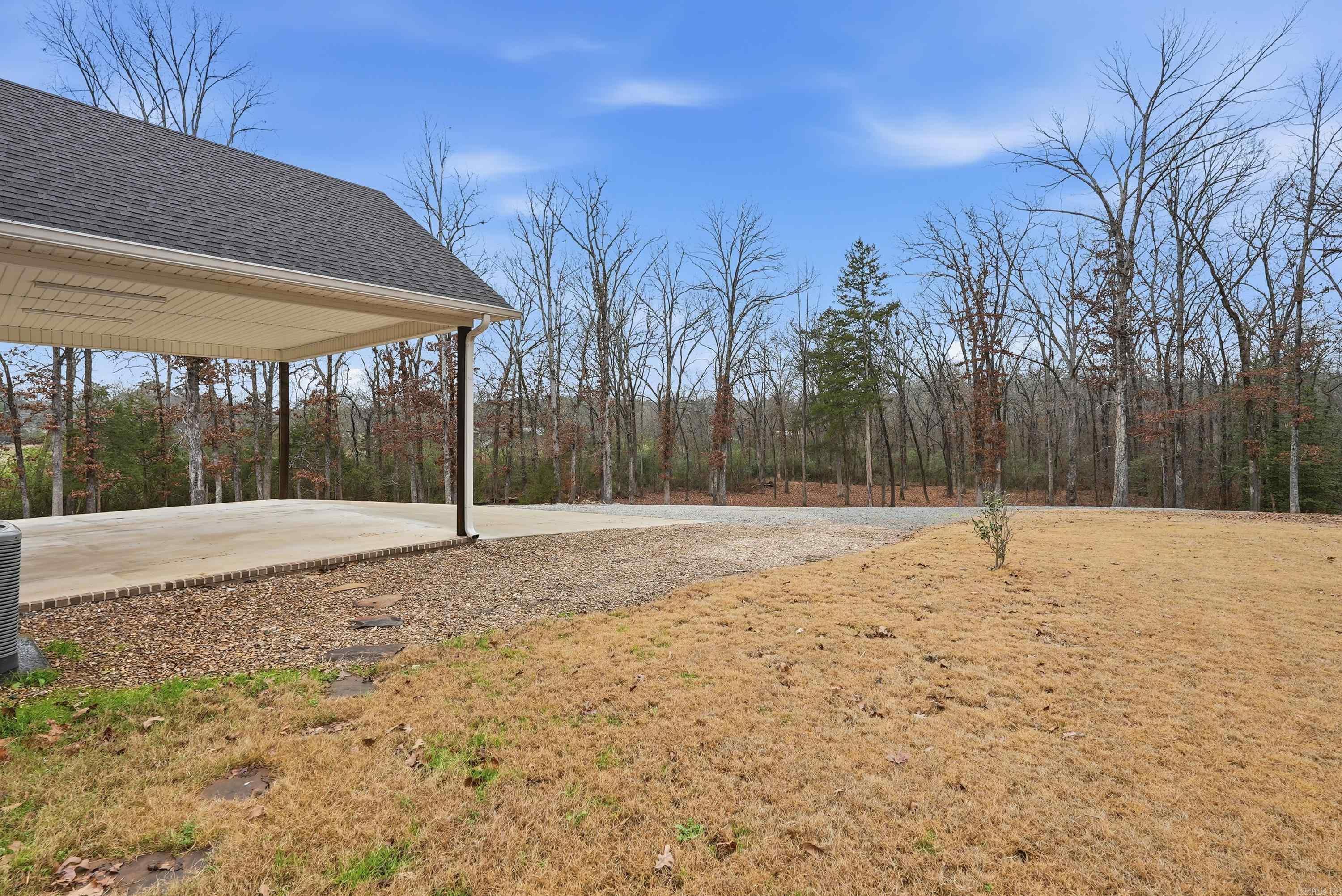 31 Griffin Ln  Houston, AR