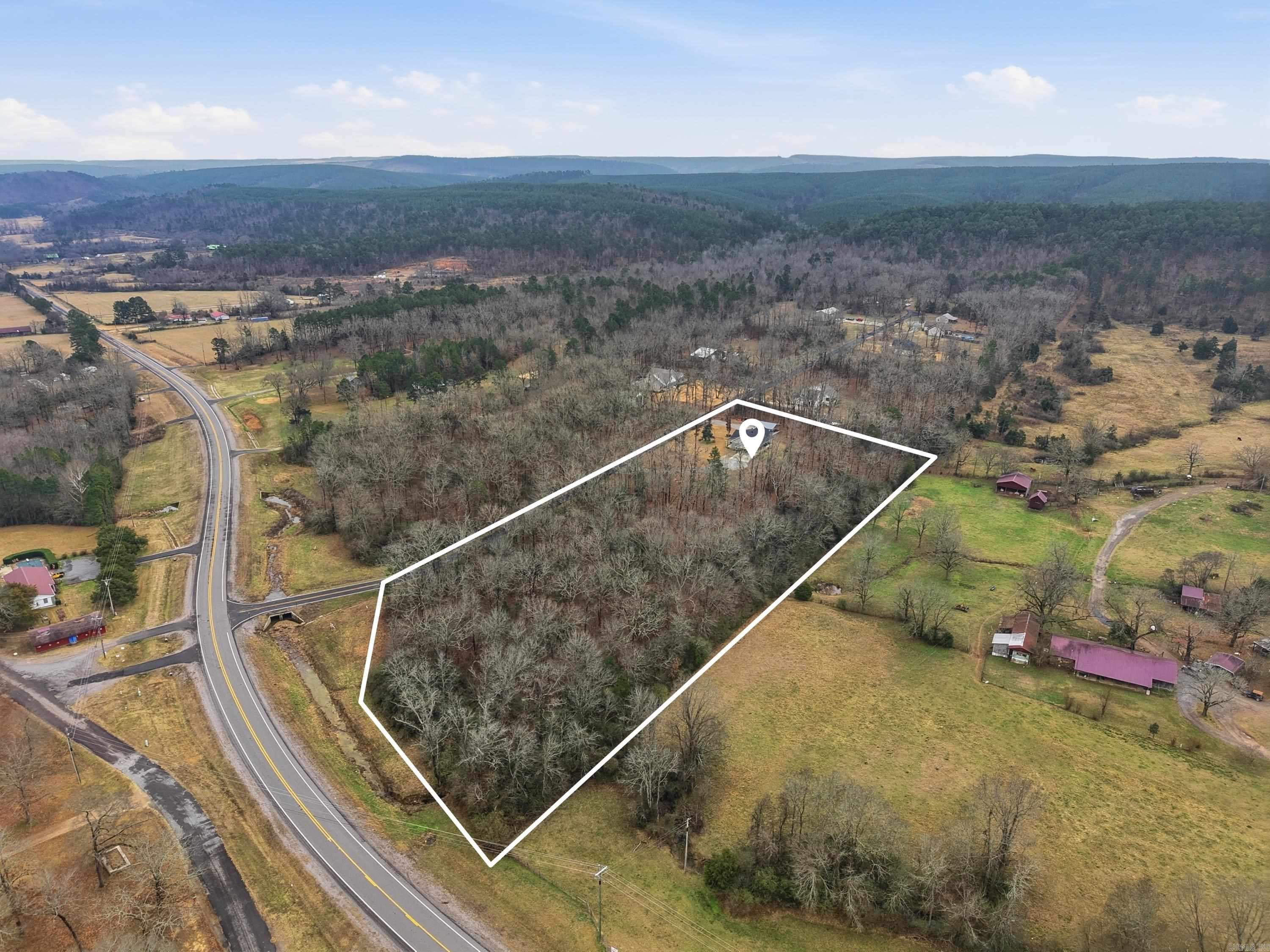 31 Griffin Ln  Houston, AR