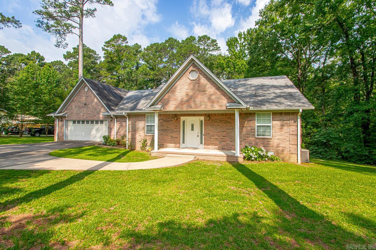 1226 Grayson  Malvern, AR