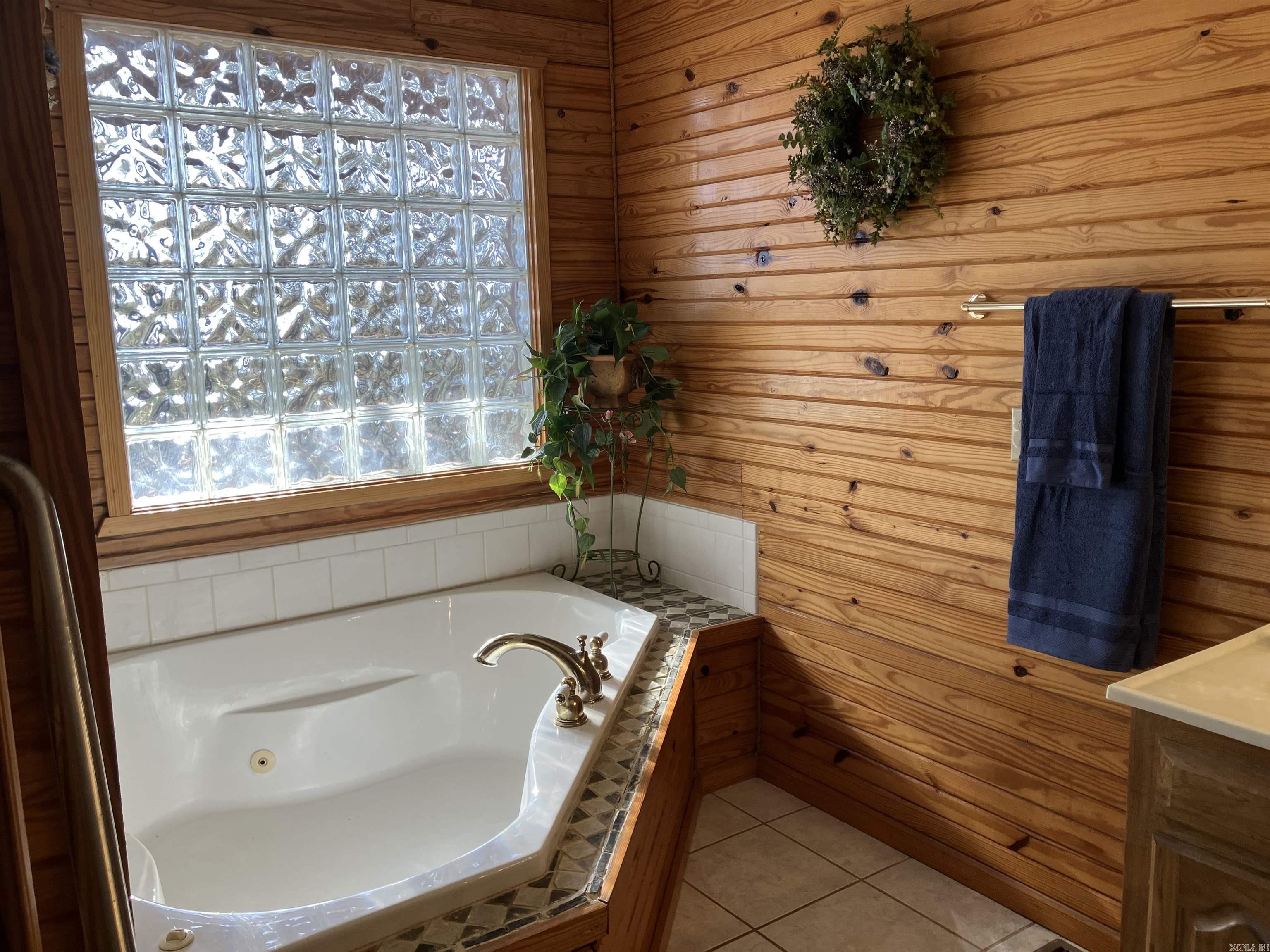 TBD-2 Acres Thompson Creek  Mena, AR