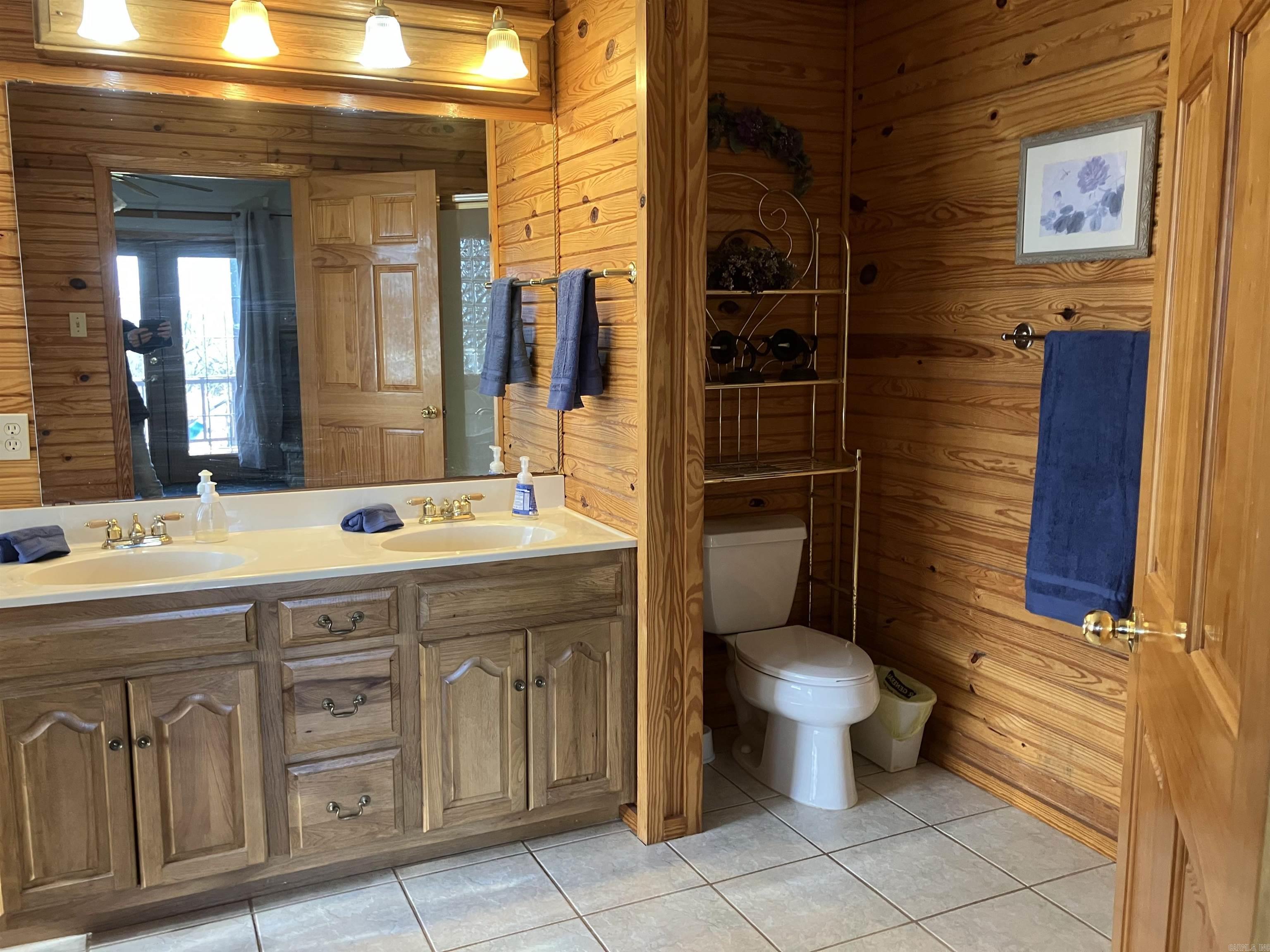 TBD-2 Acres Thompson Creek  Mena, AR