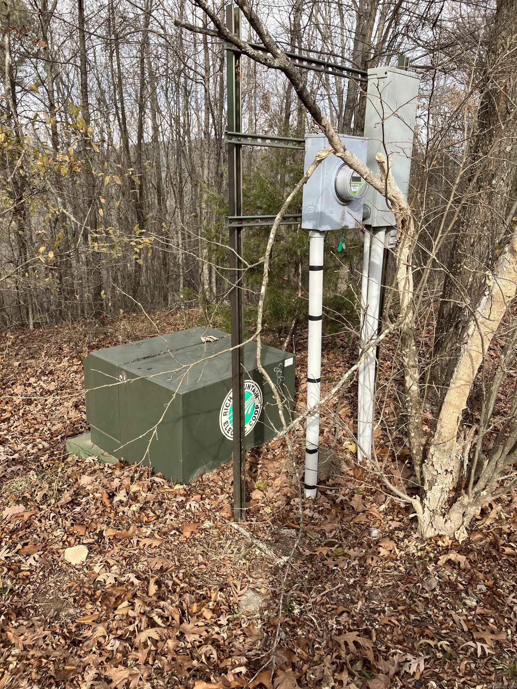 TBD-2 Acres Thompson Creek  Mena, AR