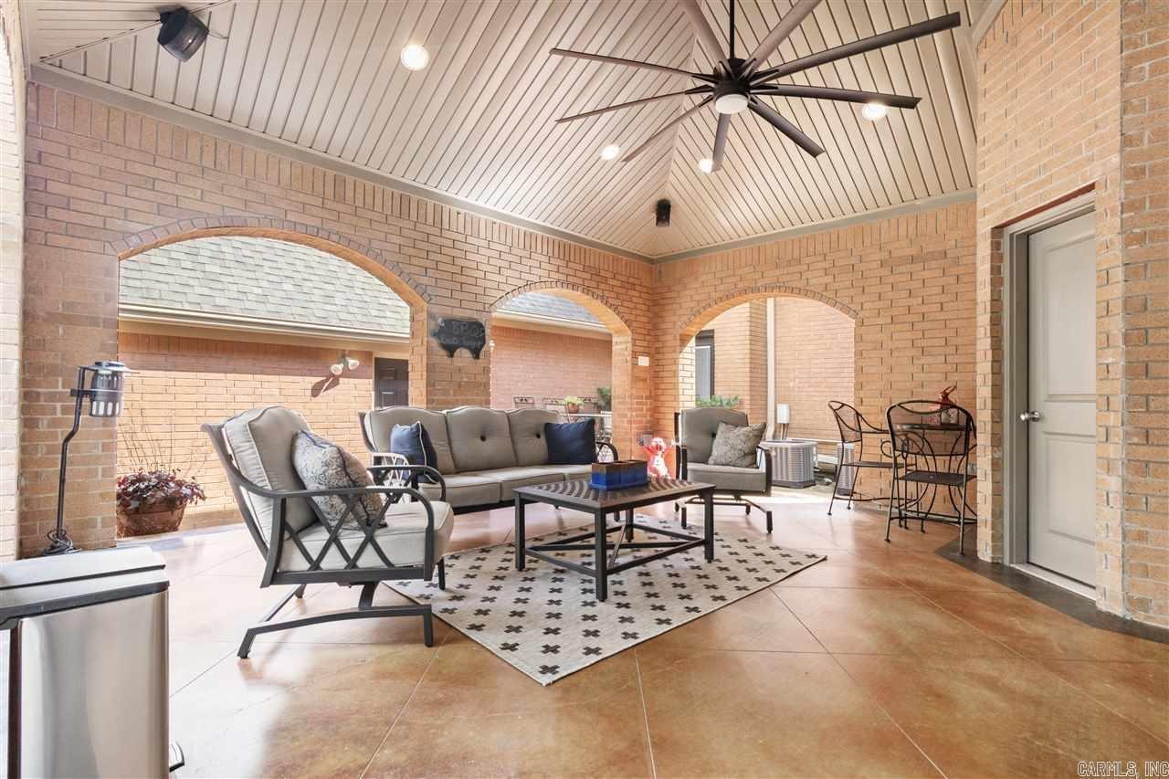 21 Edgewater Court  Jacksonville, AR