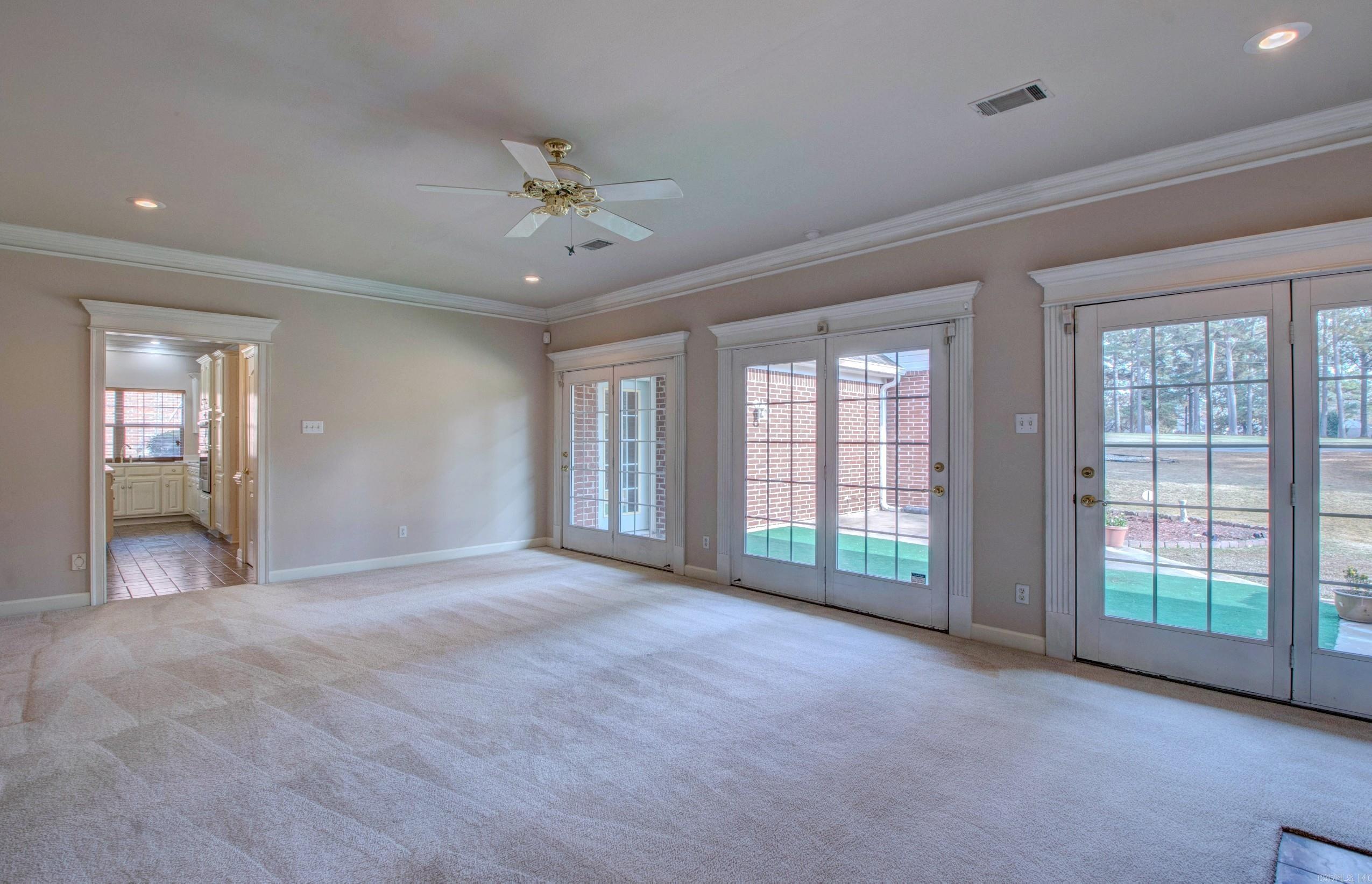 9 Shanna  Maumelle, AR