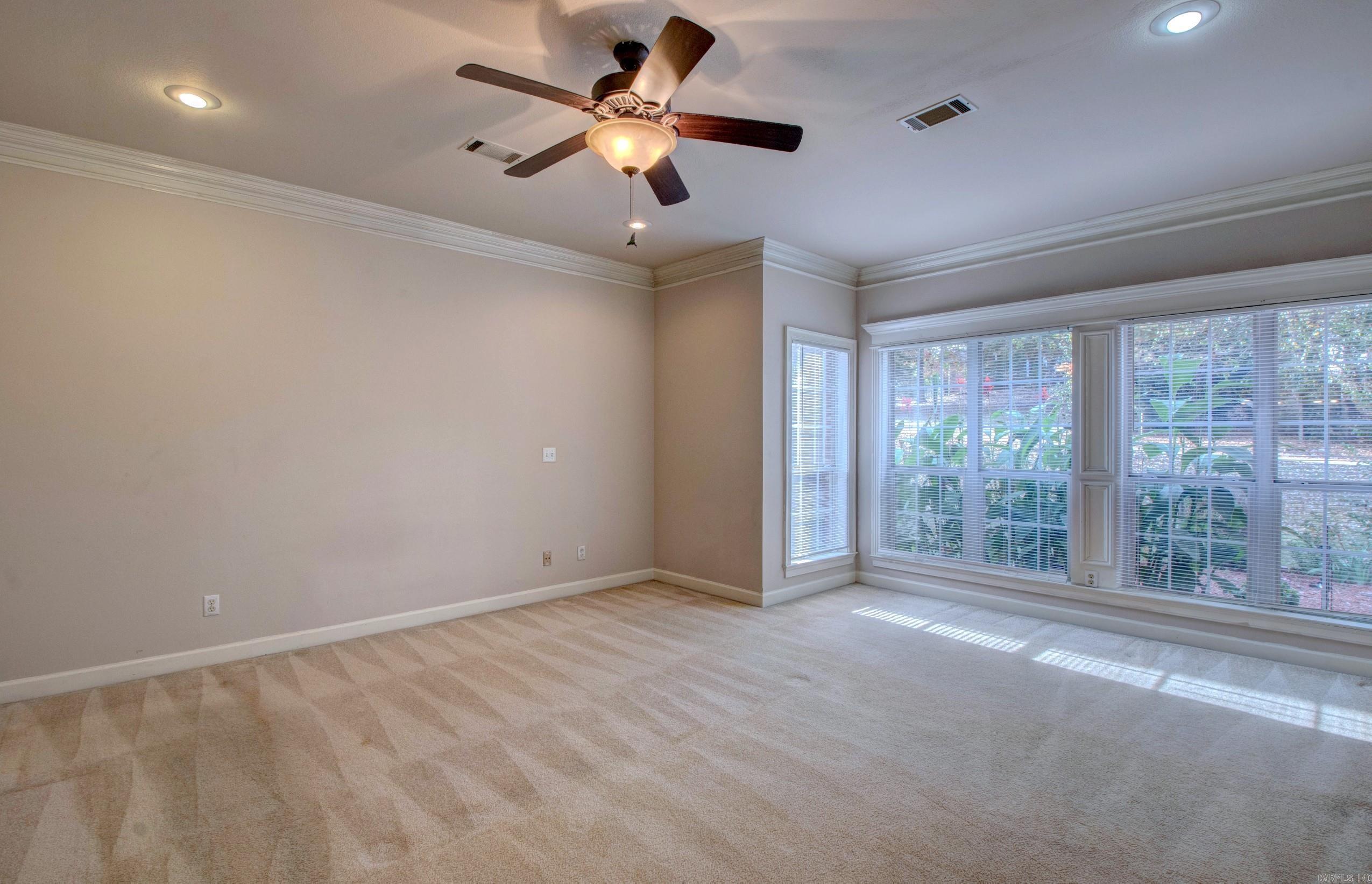 9 Shanna  Maumelle, AR