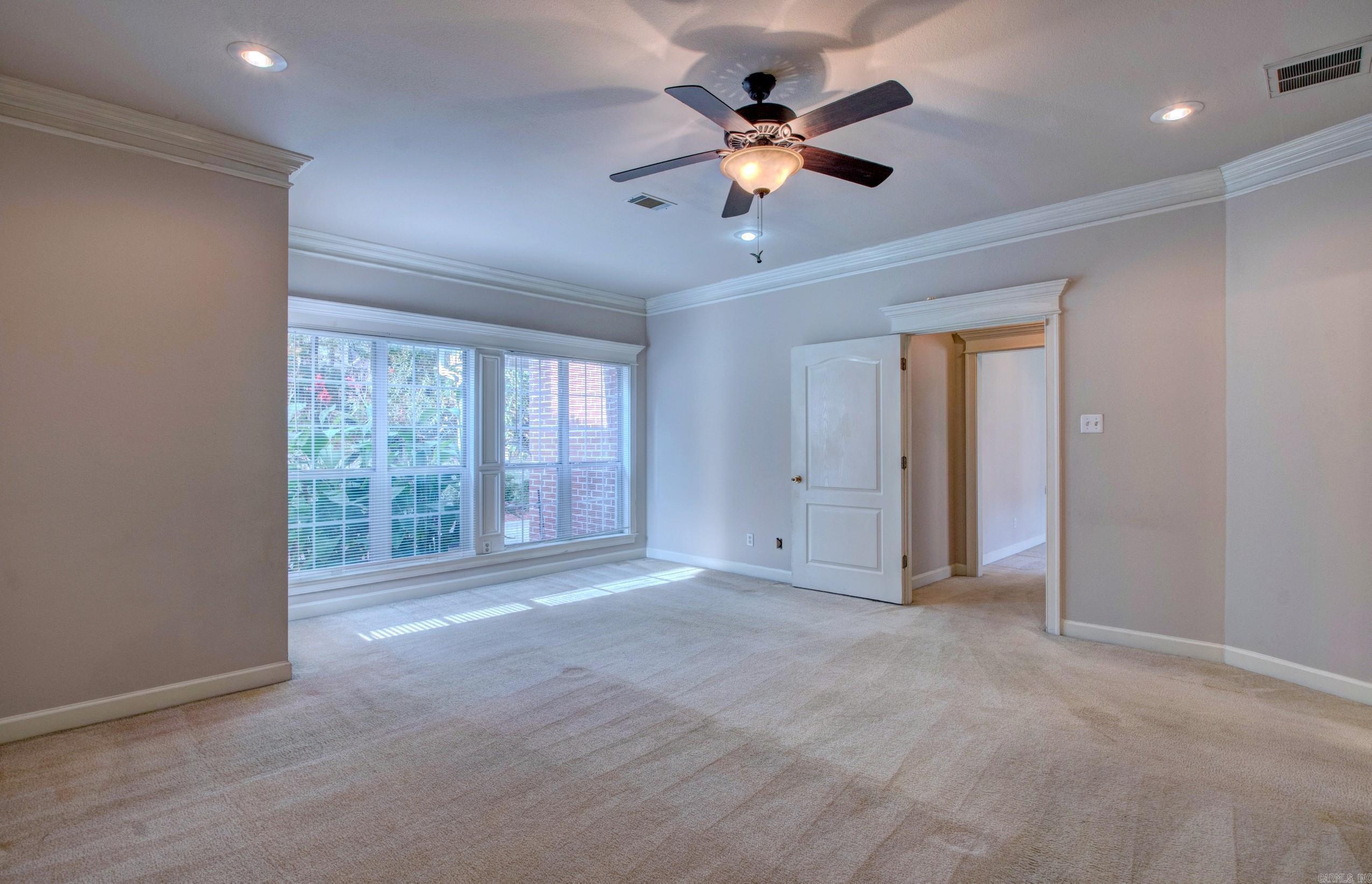 9 Shanna  Maumelle, AR