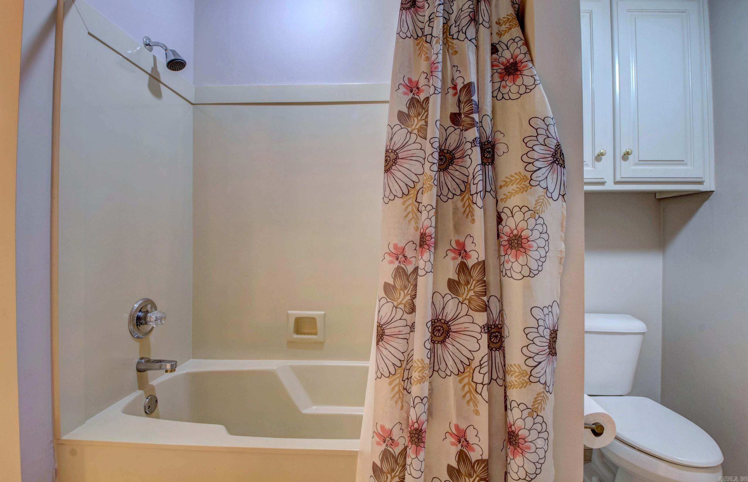 9 Shanna  Maumelle, AR