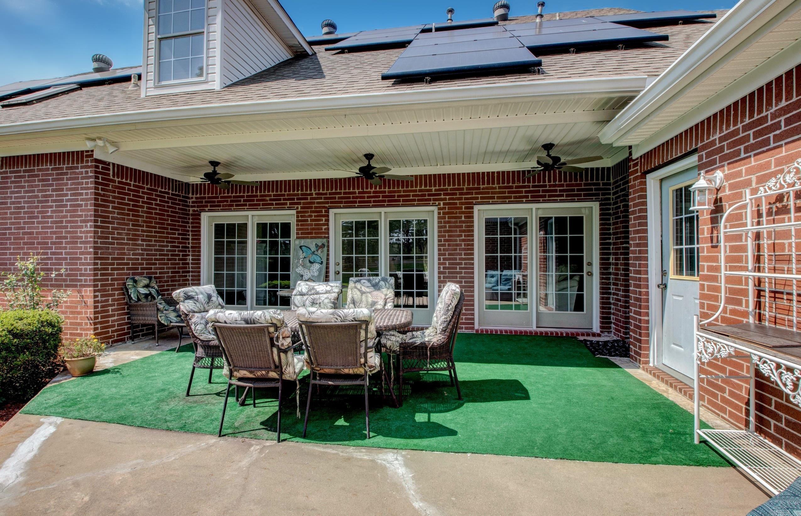 9 Shanna  Maumelle, AR