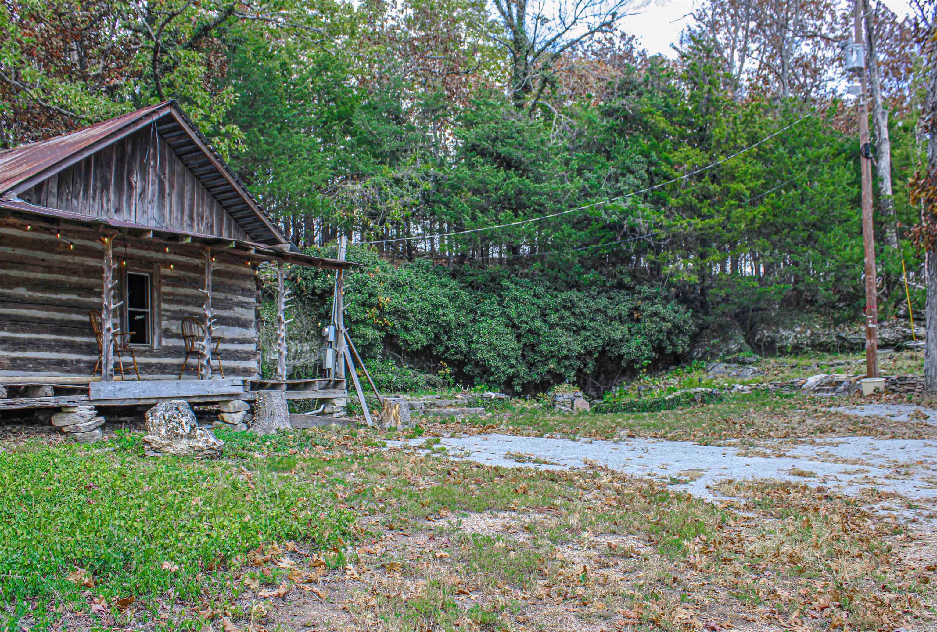 1770 MC 5026  Valley Springs, AR