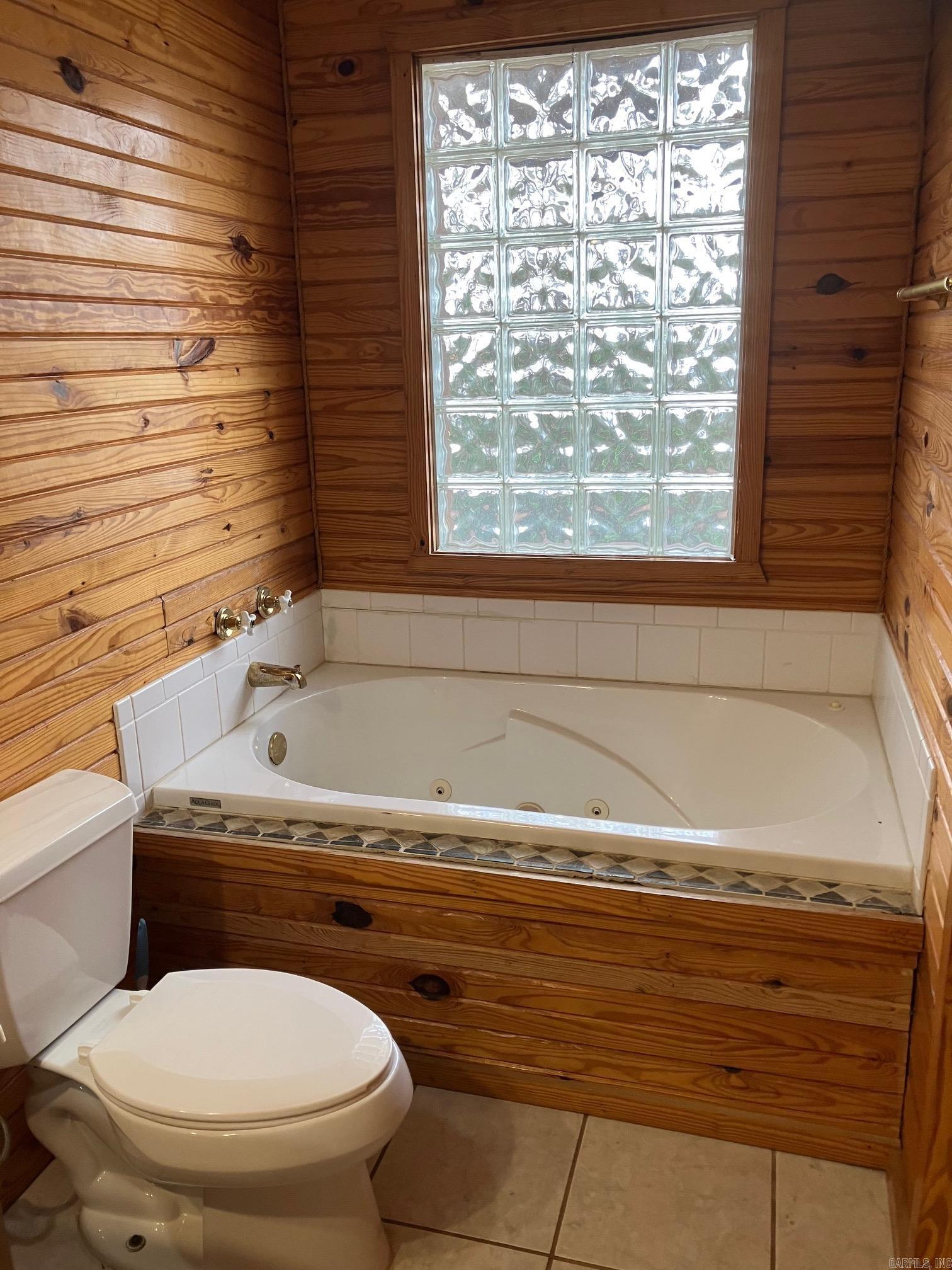 TBD-16 Acres Thompson Creek  Mena, AR