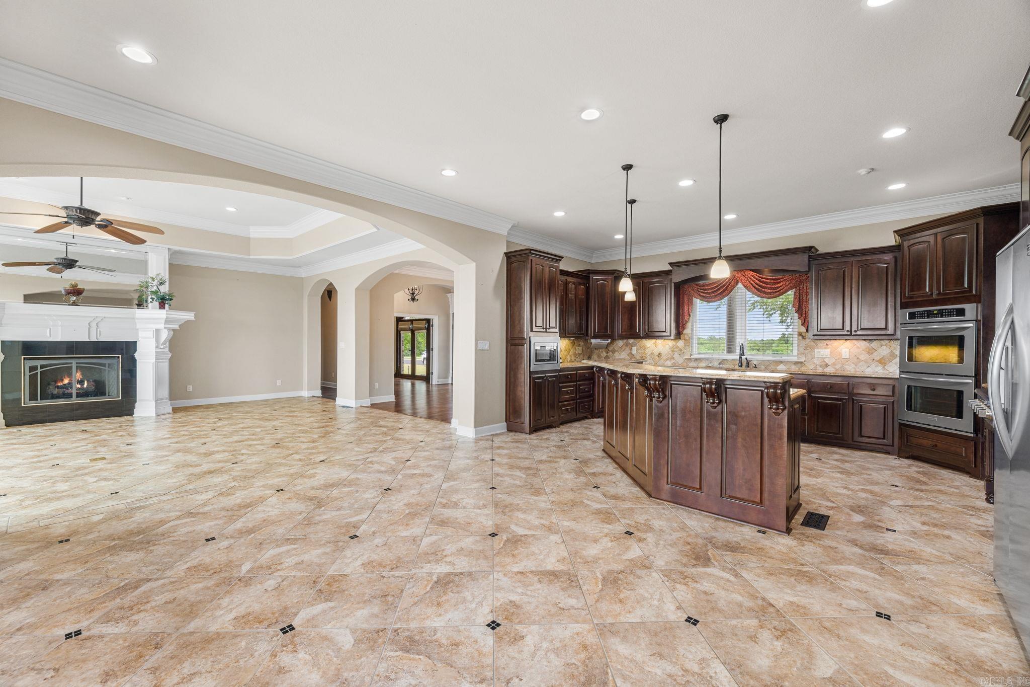 95 River Road Drive West  Mayflower, AR