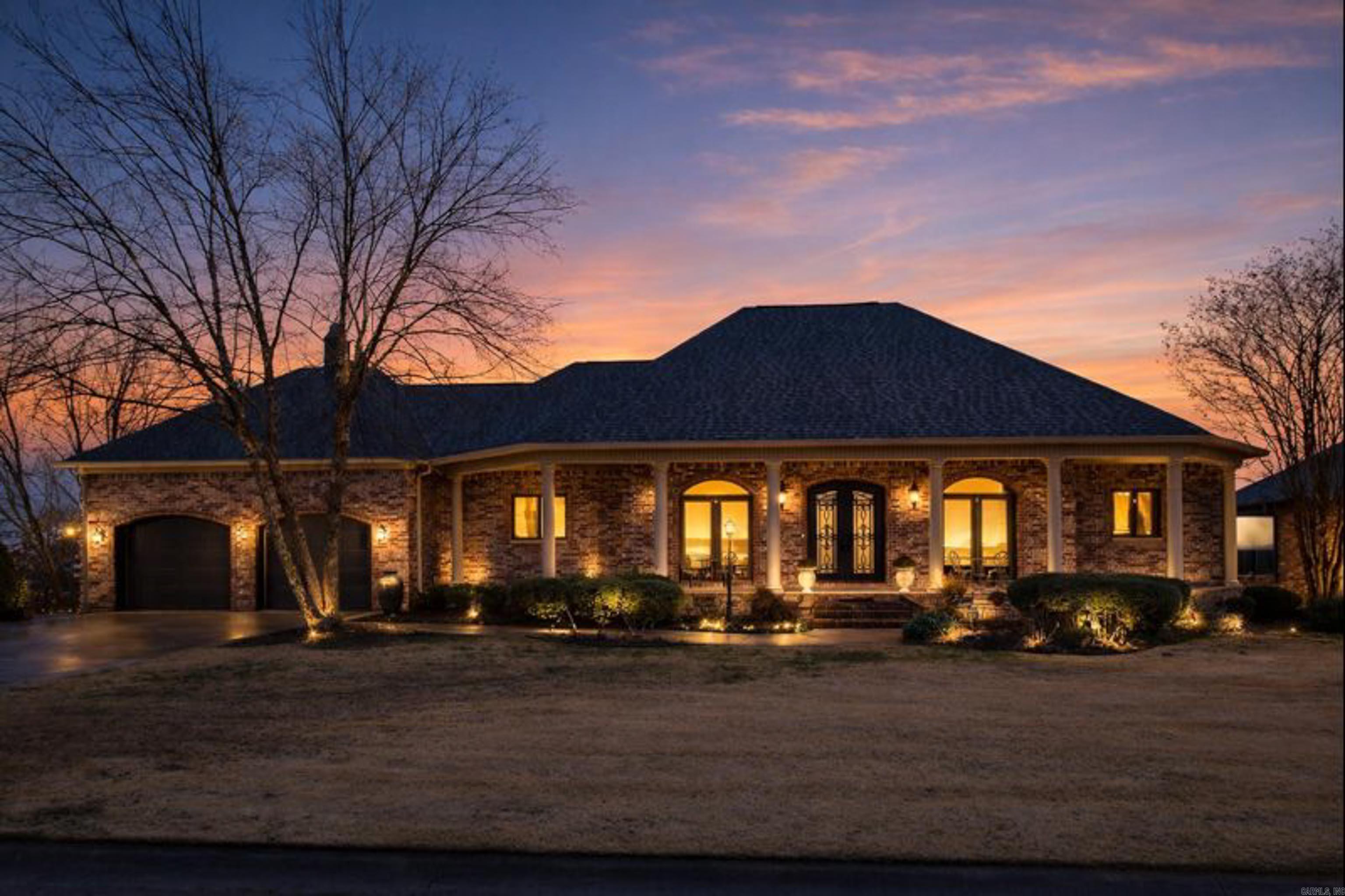 95 River Road Drive West  Mayflower, AR