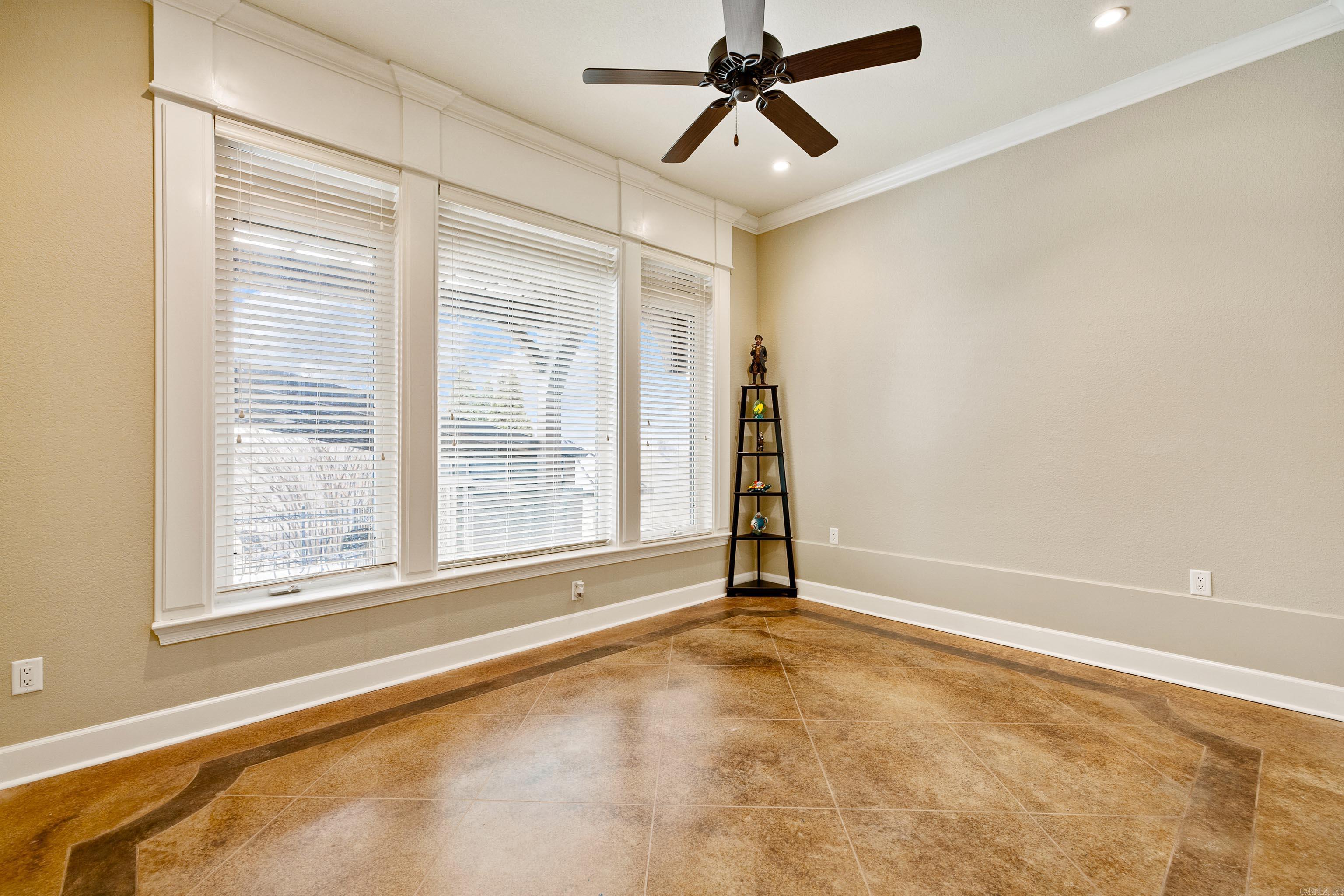 95 River Road Drive West  Mayflower, AR