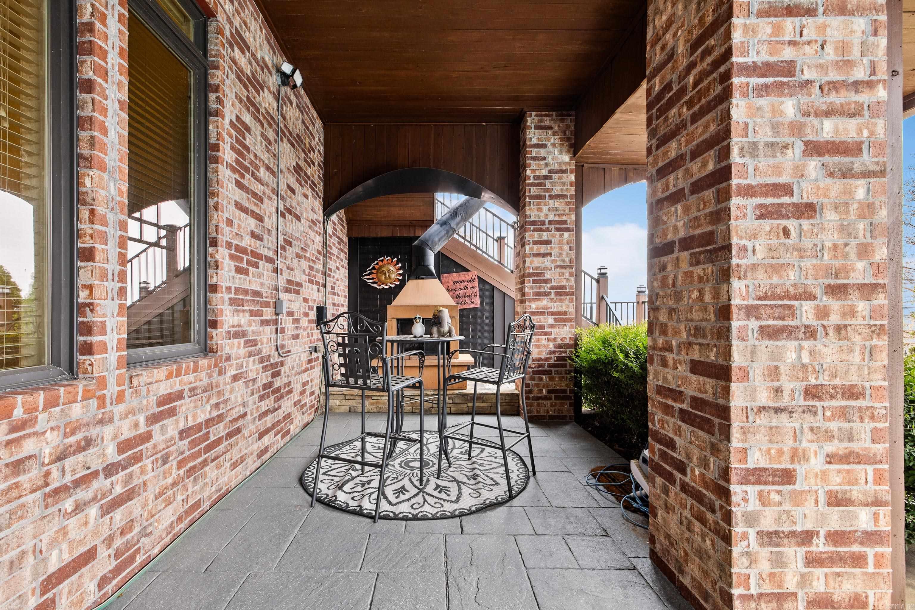 95 River Road Drive West  Mayflower, AR