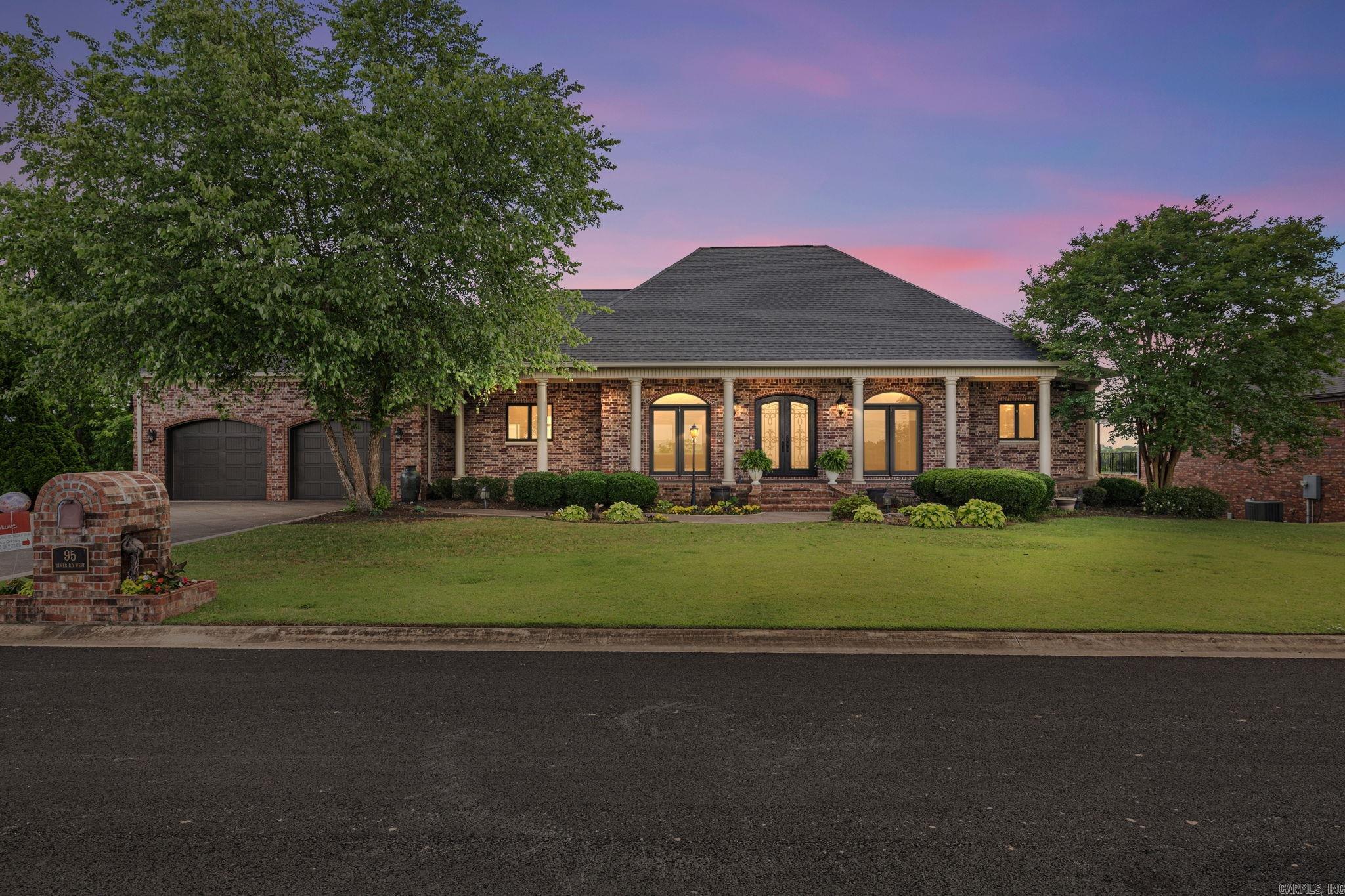 95 River Road Drive West  Mayflower, AR