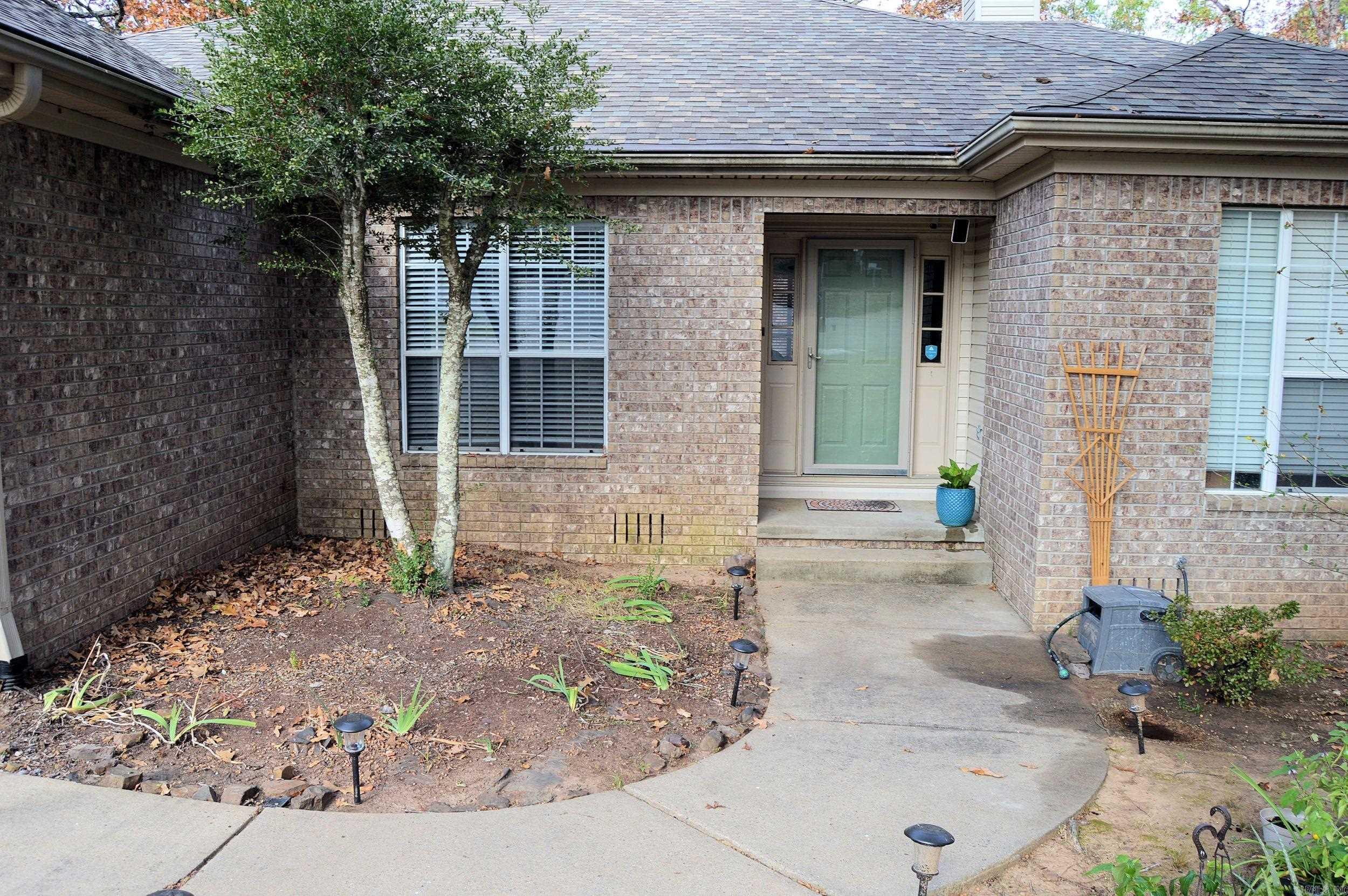 9 Vail  Maumelle, AR