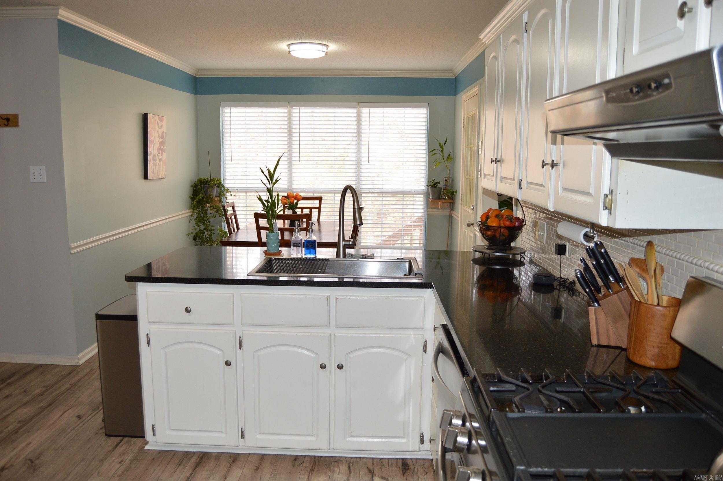 9 Vail  Maumelle, AR