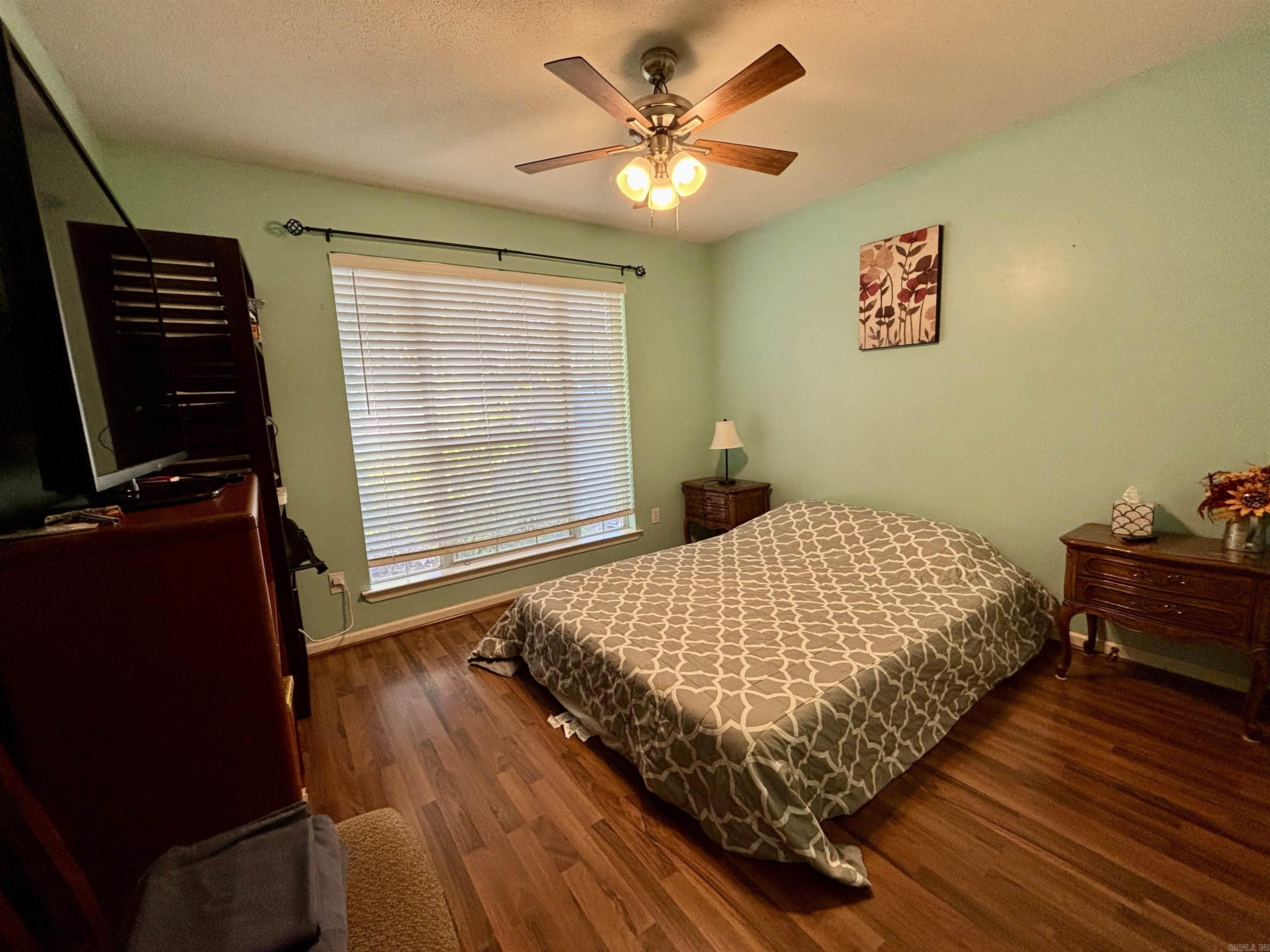 9 Vail  Maumelle, AR