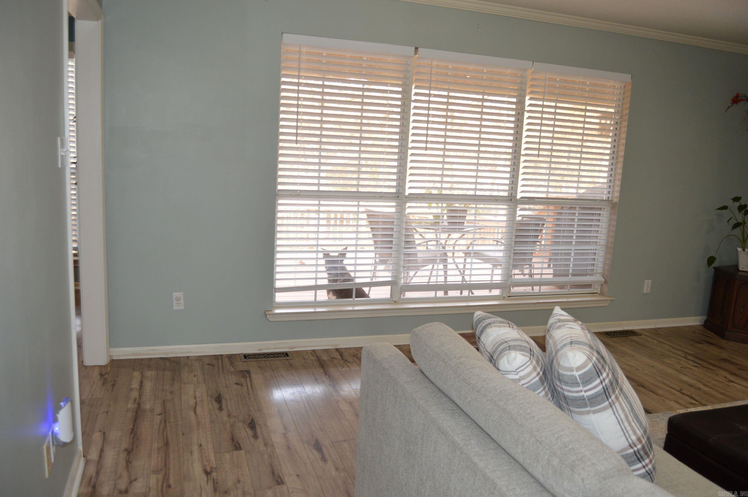 9 Vail  Maumelle, AR