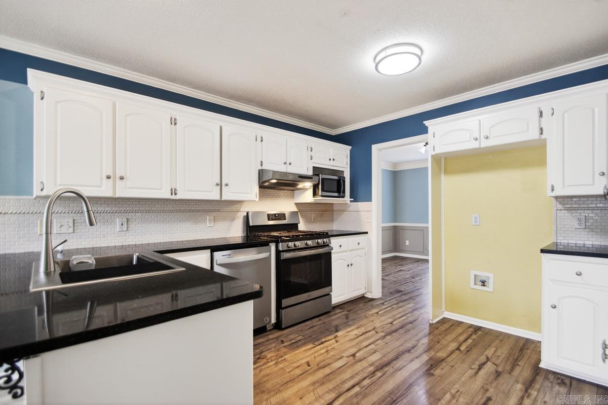 9 Vail Maumelle, AR 72113