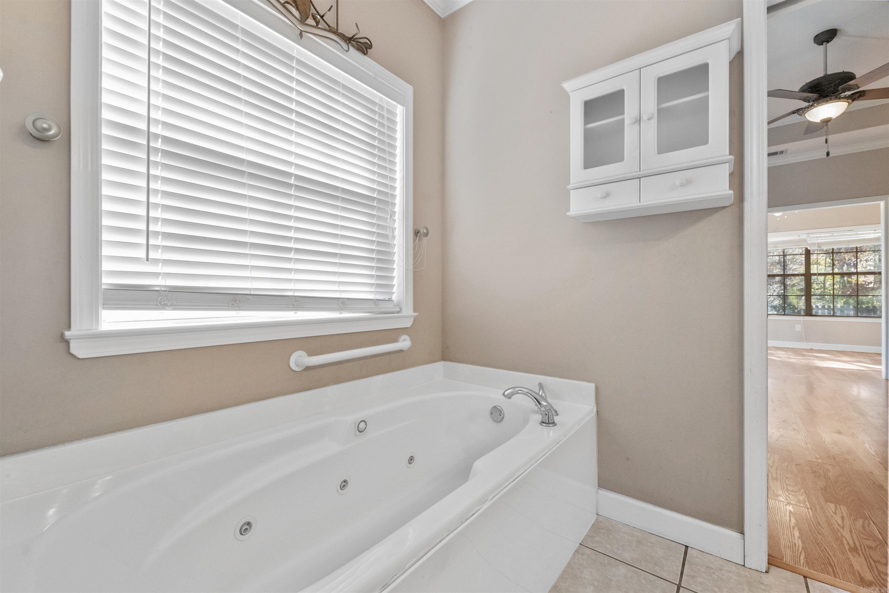 7001 Park Meadows Drive Sherwood, AR 72129