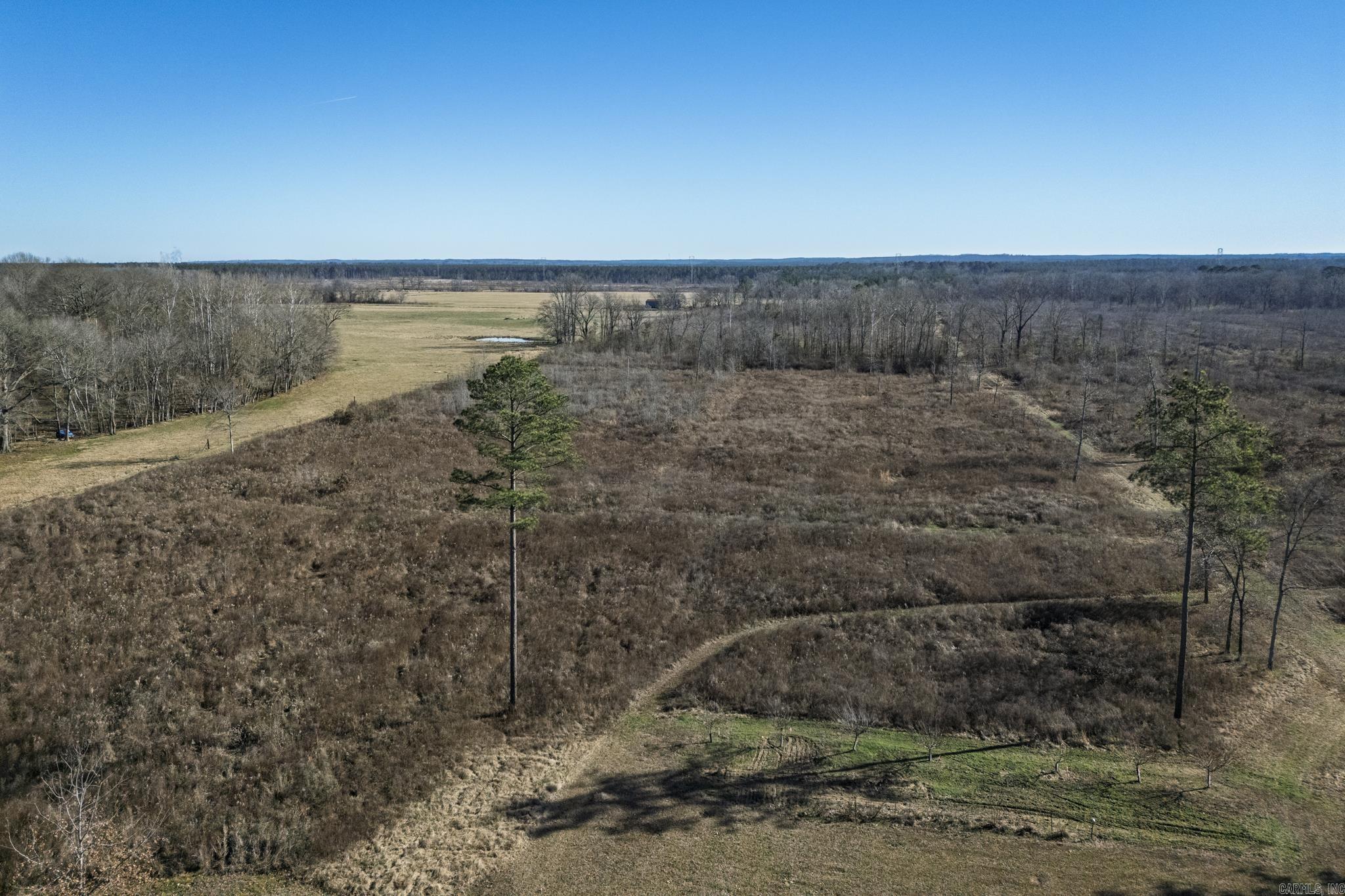 100 Lake  Donaldson, AR