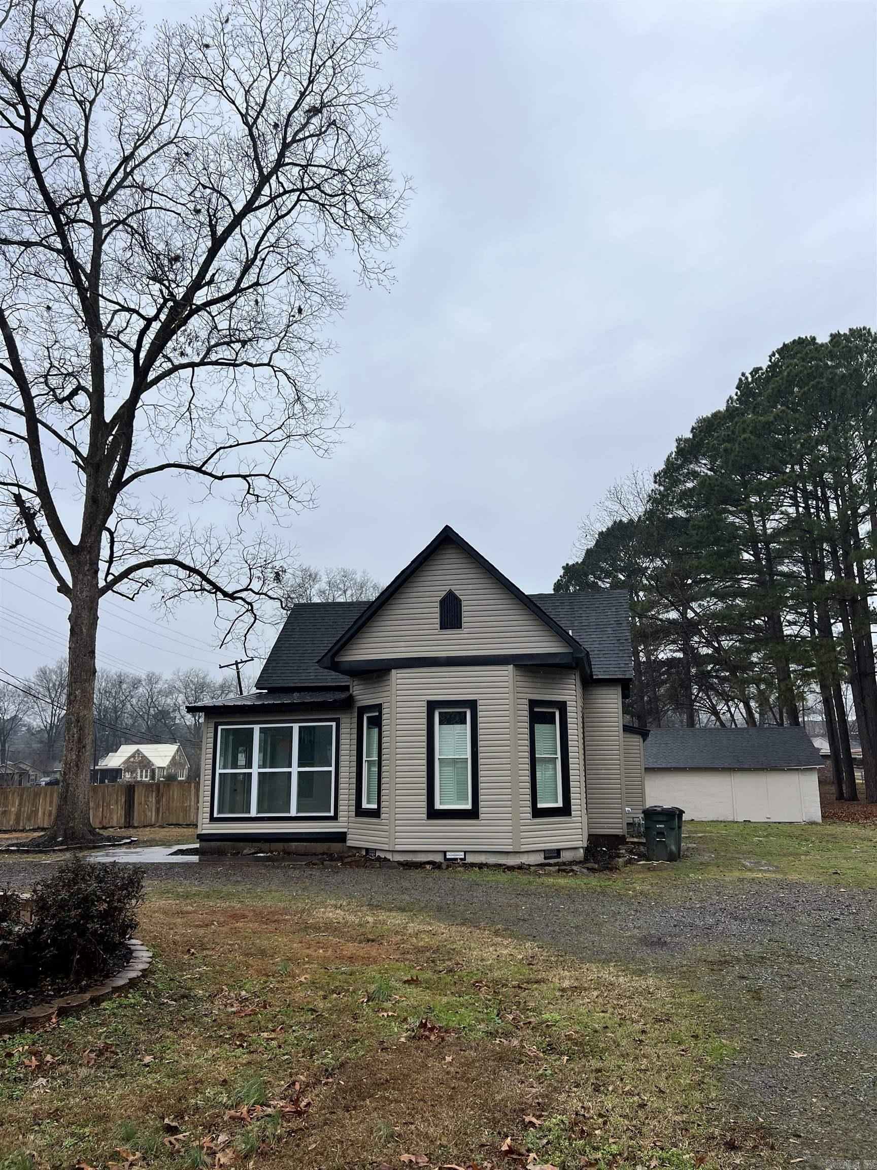 301 N Main  Bald Knob, AR