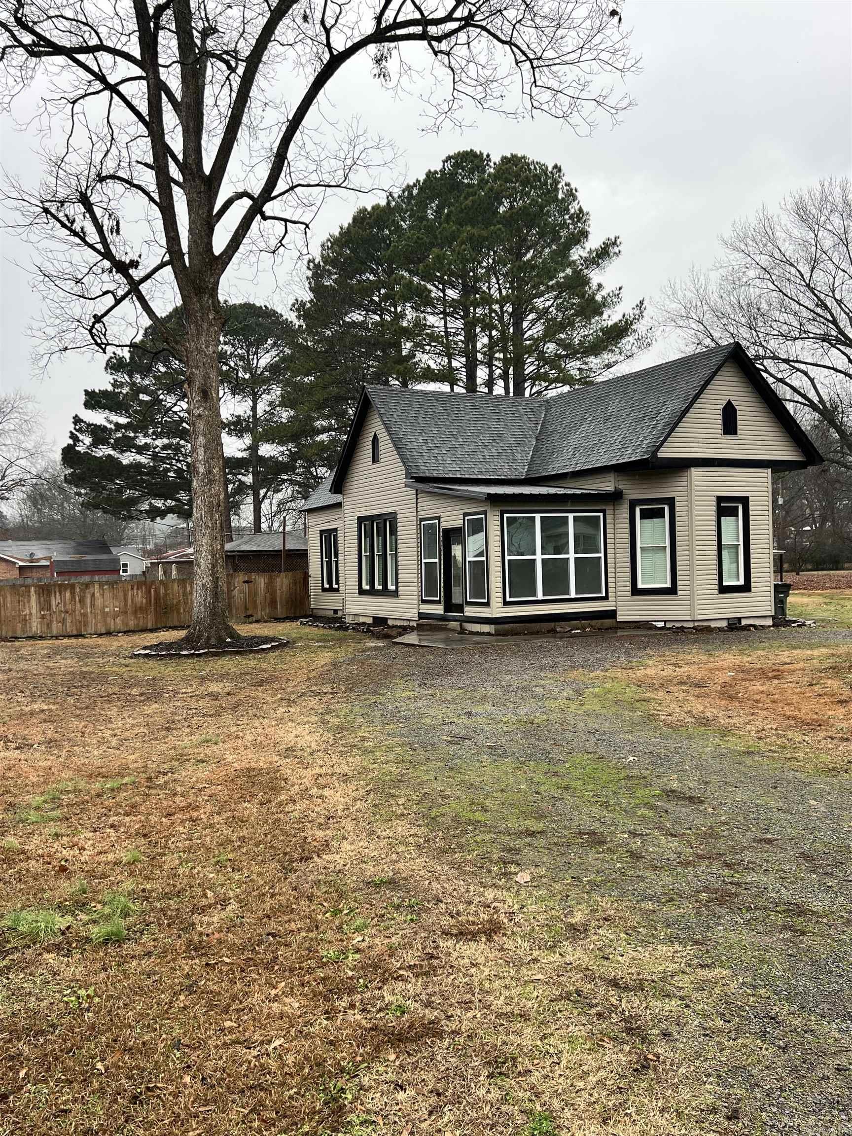 301 N Main  Bald Knob, AR