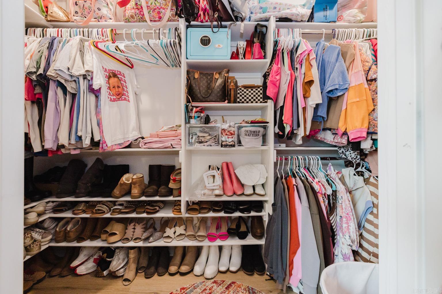 18556 Parkway Pines  Bauxite, AR