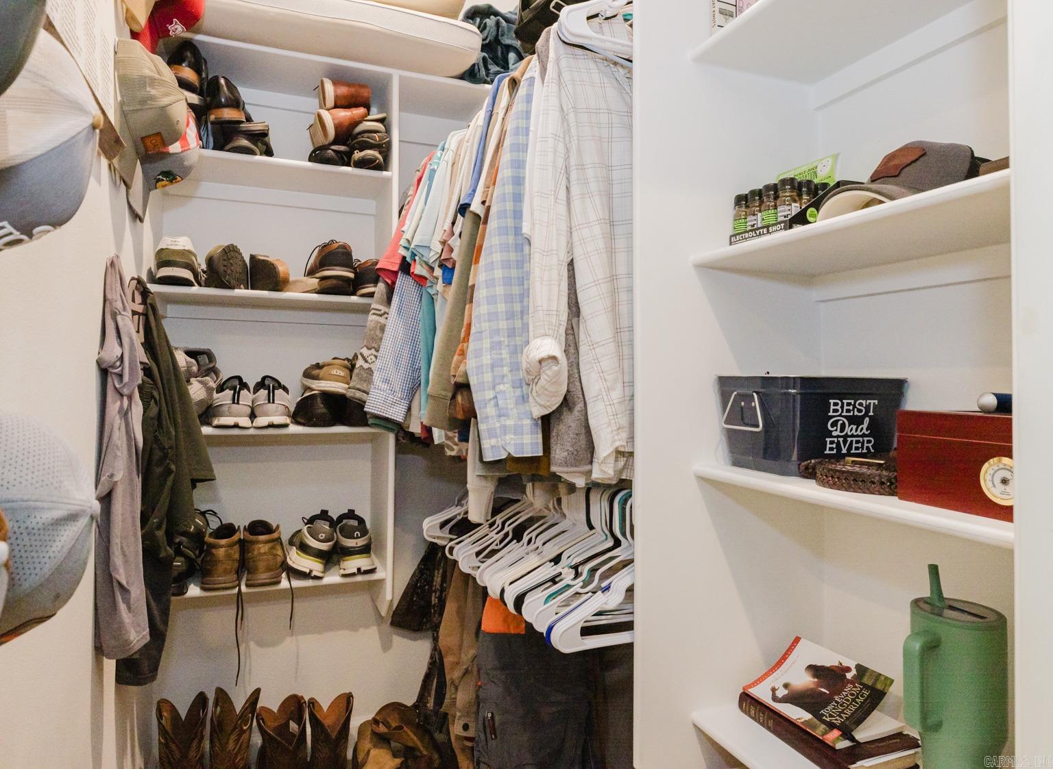 18556 Parkway Pines  Bauxite, AR