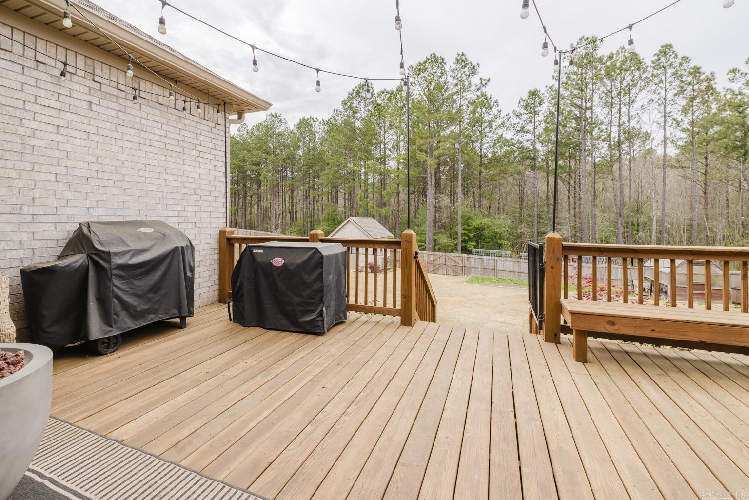 18556 Parkway Pines  Bauxite, AR