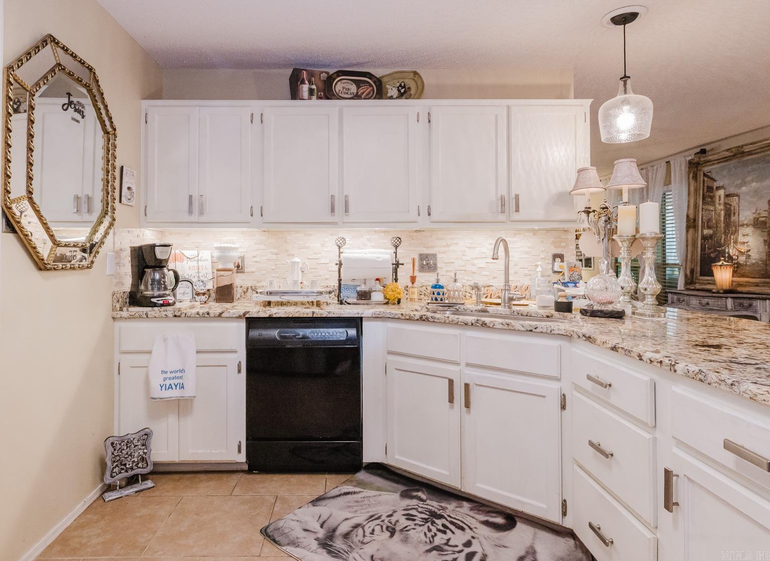 1307 River Oaks  Benton, AR