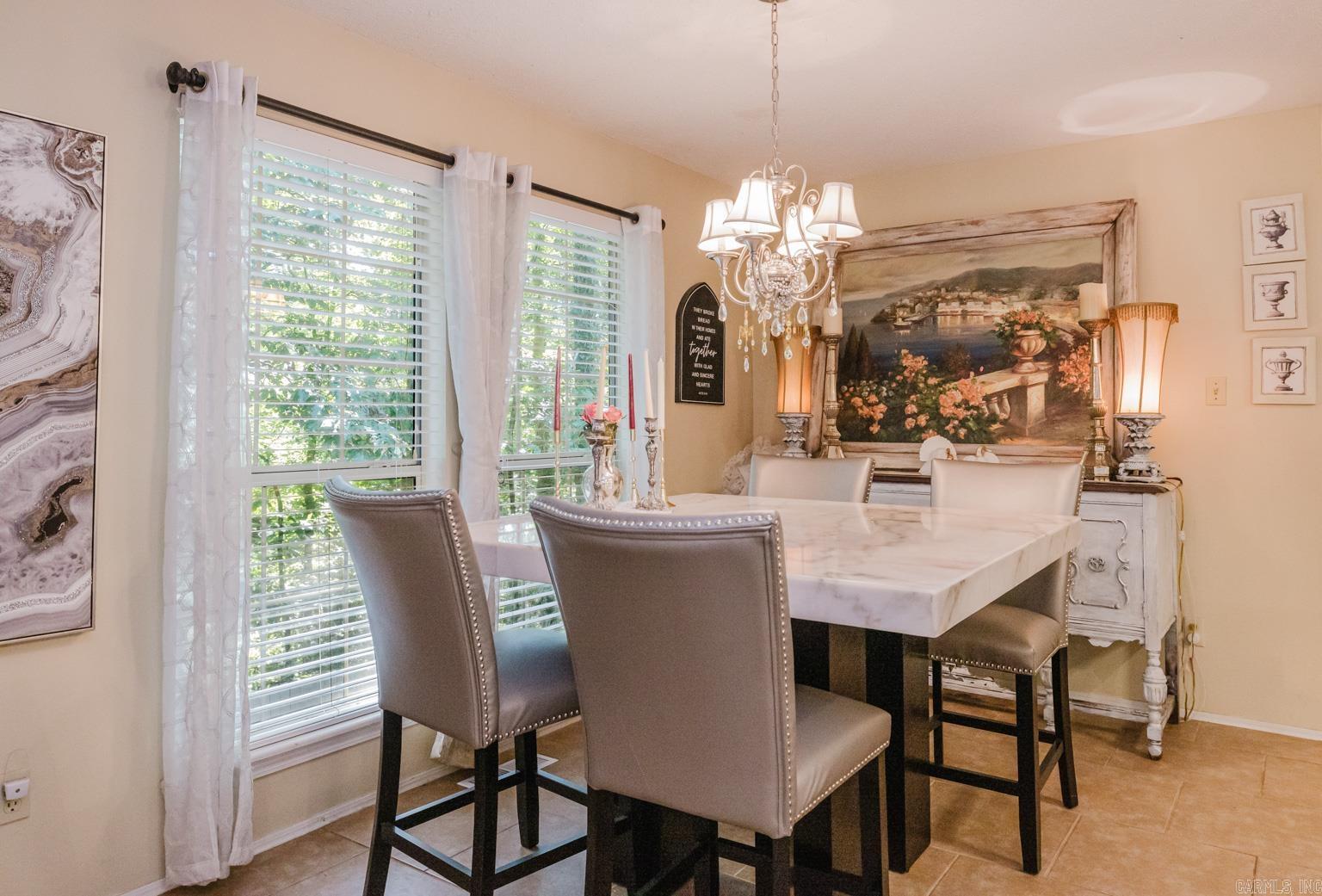 1307 River Oaks  Benton, AR