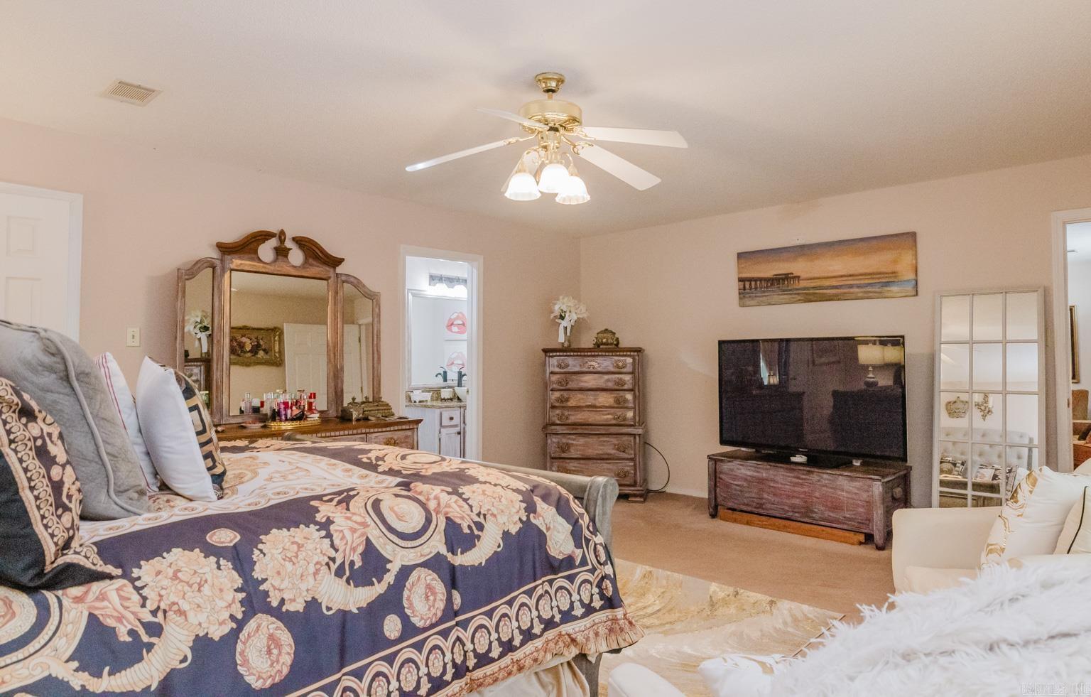 1307 River Oaks  Benton, AR