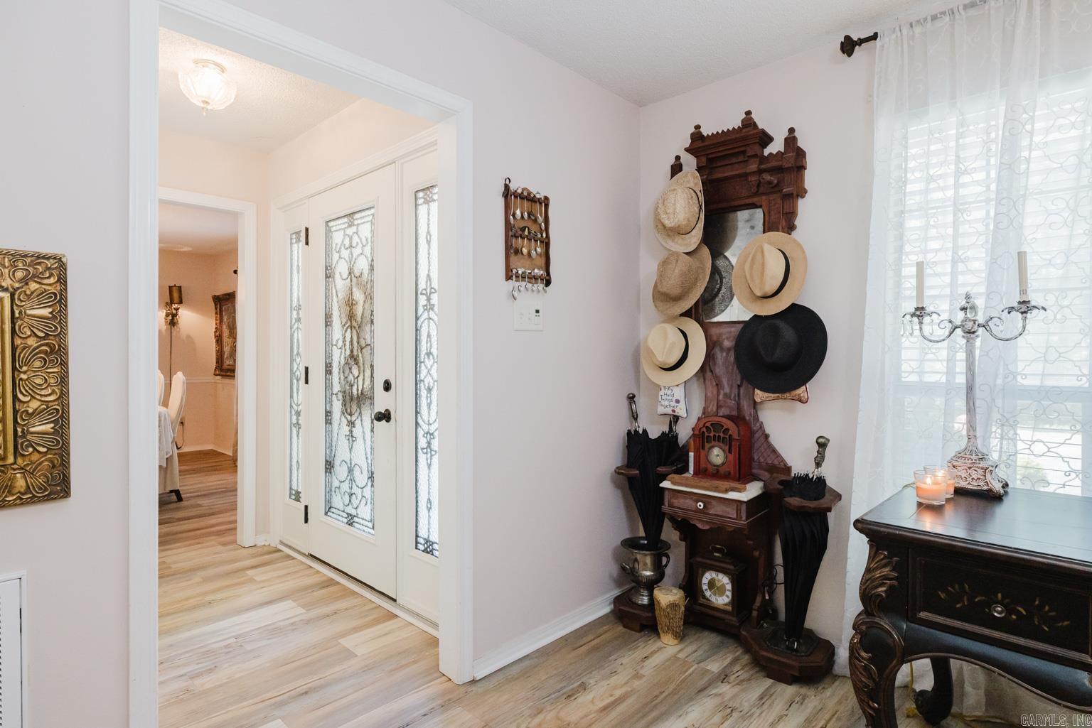 1307 River Oaks  Benton, AR