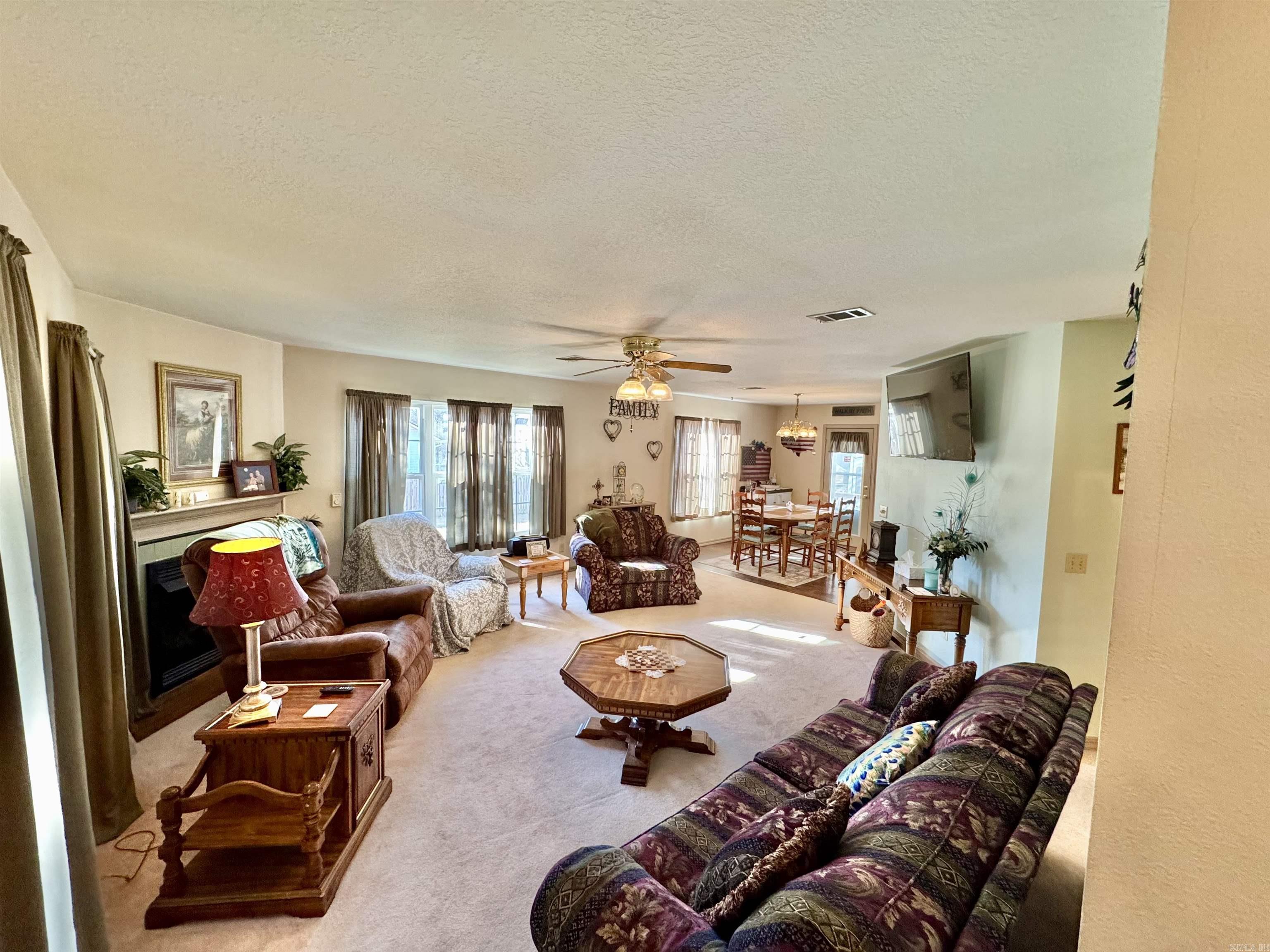 404 Massey Ave.  Mountain View, AR