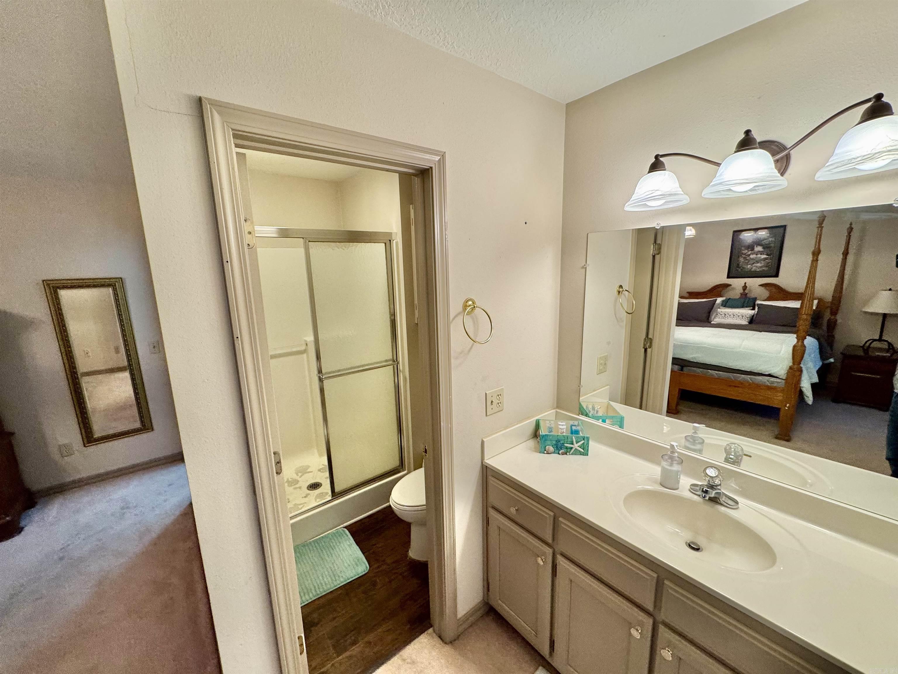 404 Massey Ave.  Mountain View, AR