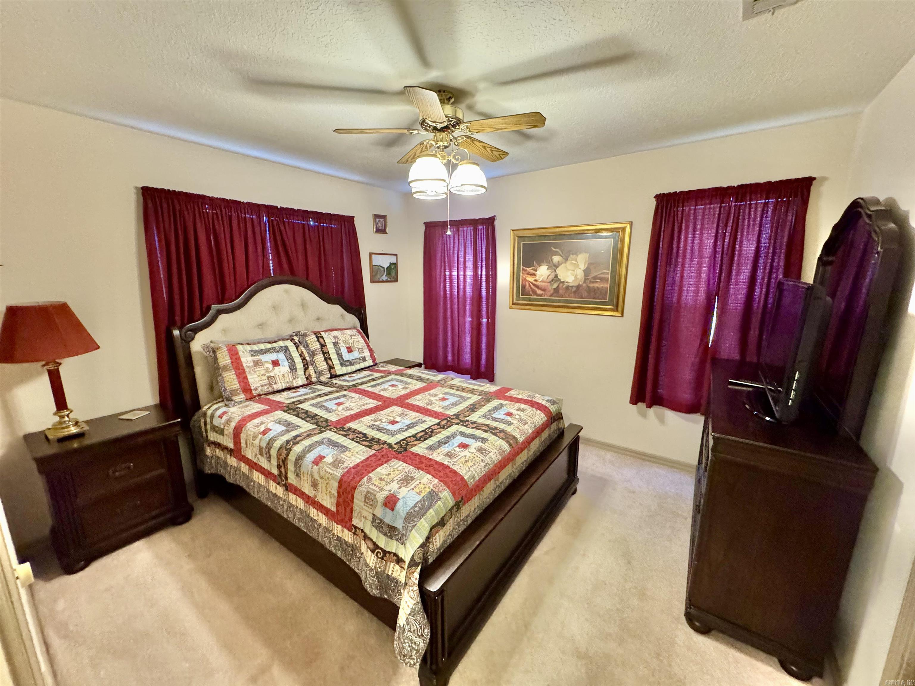 404 Massey Ave.  Mountain View, AR