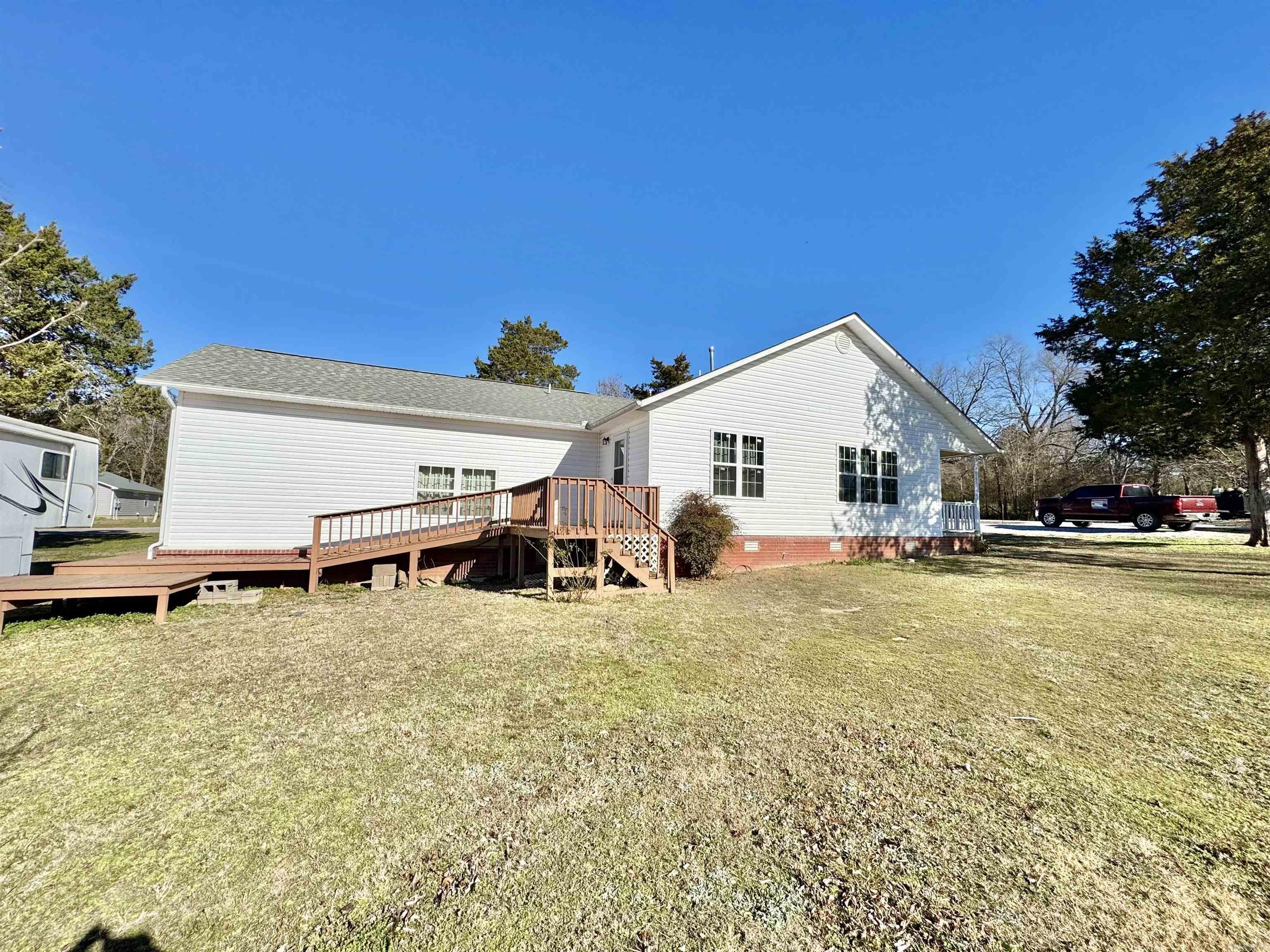 404 Massey Ave.  Mountain View, AR