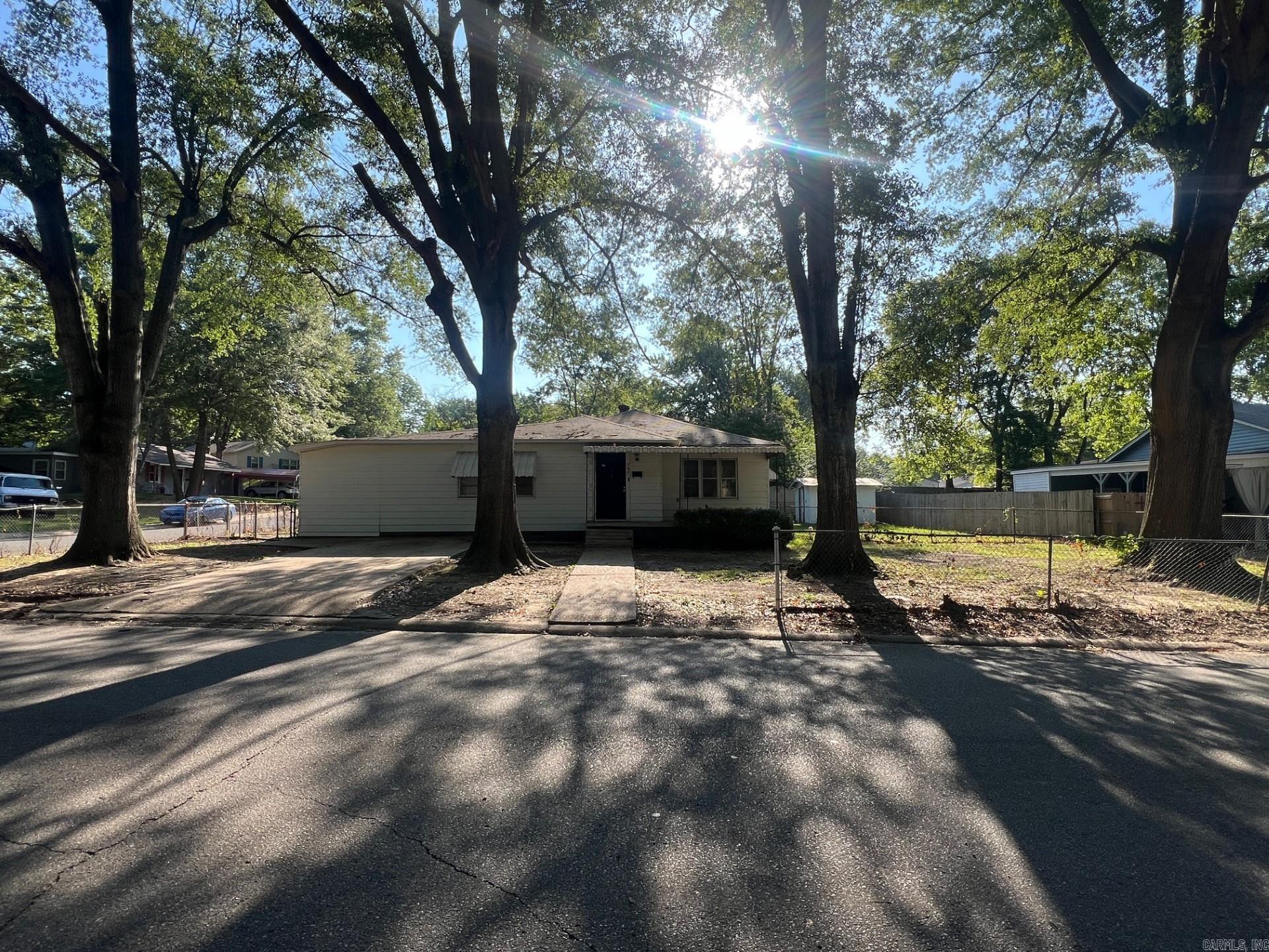 707 Sunset  Benton, AR