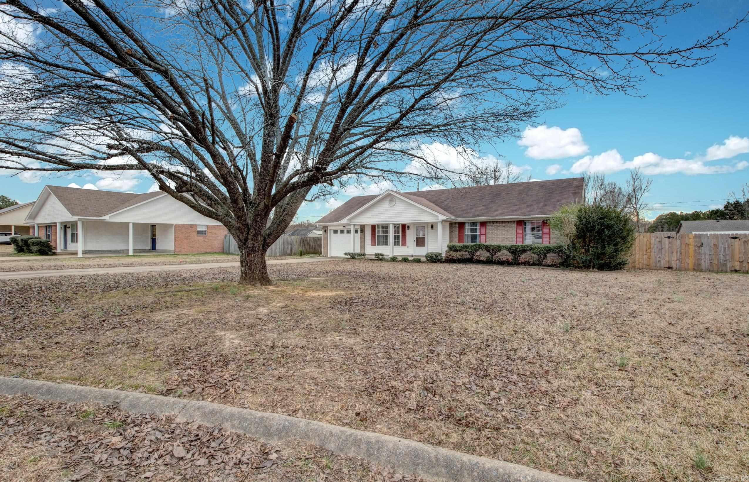 1809 Peachwood  Beebe, AR