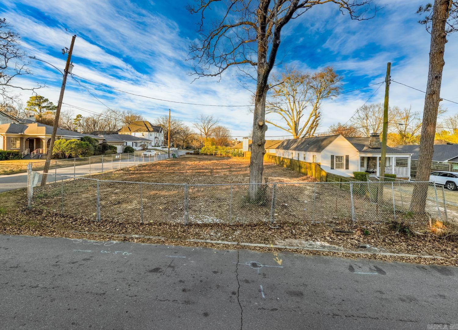 5520 Hawthorne  Little Rock, AR