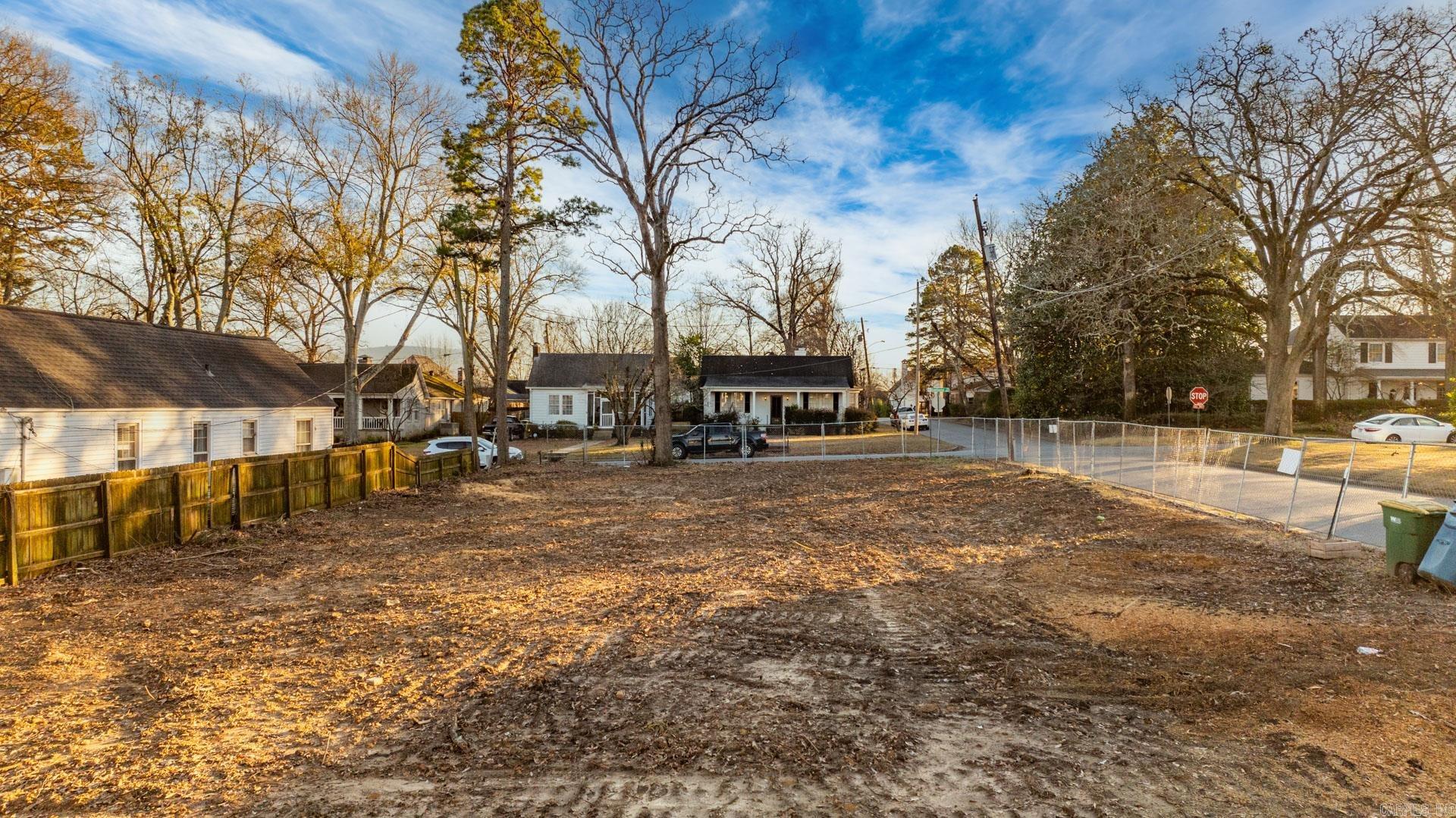 5520 Hawthorne  Little Rock, AR